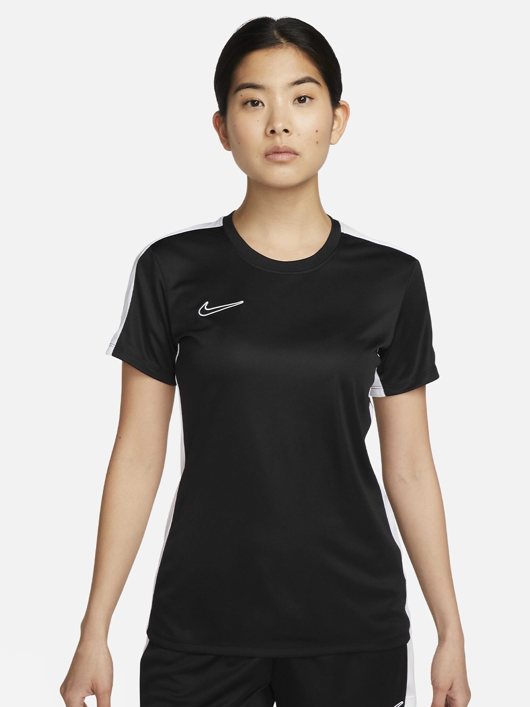 

Nike Dri-FIT Academy Short-Sleeve Football T-Shirt, Black