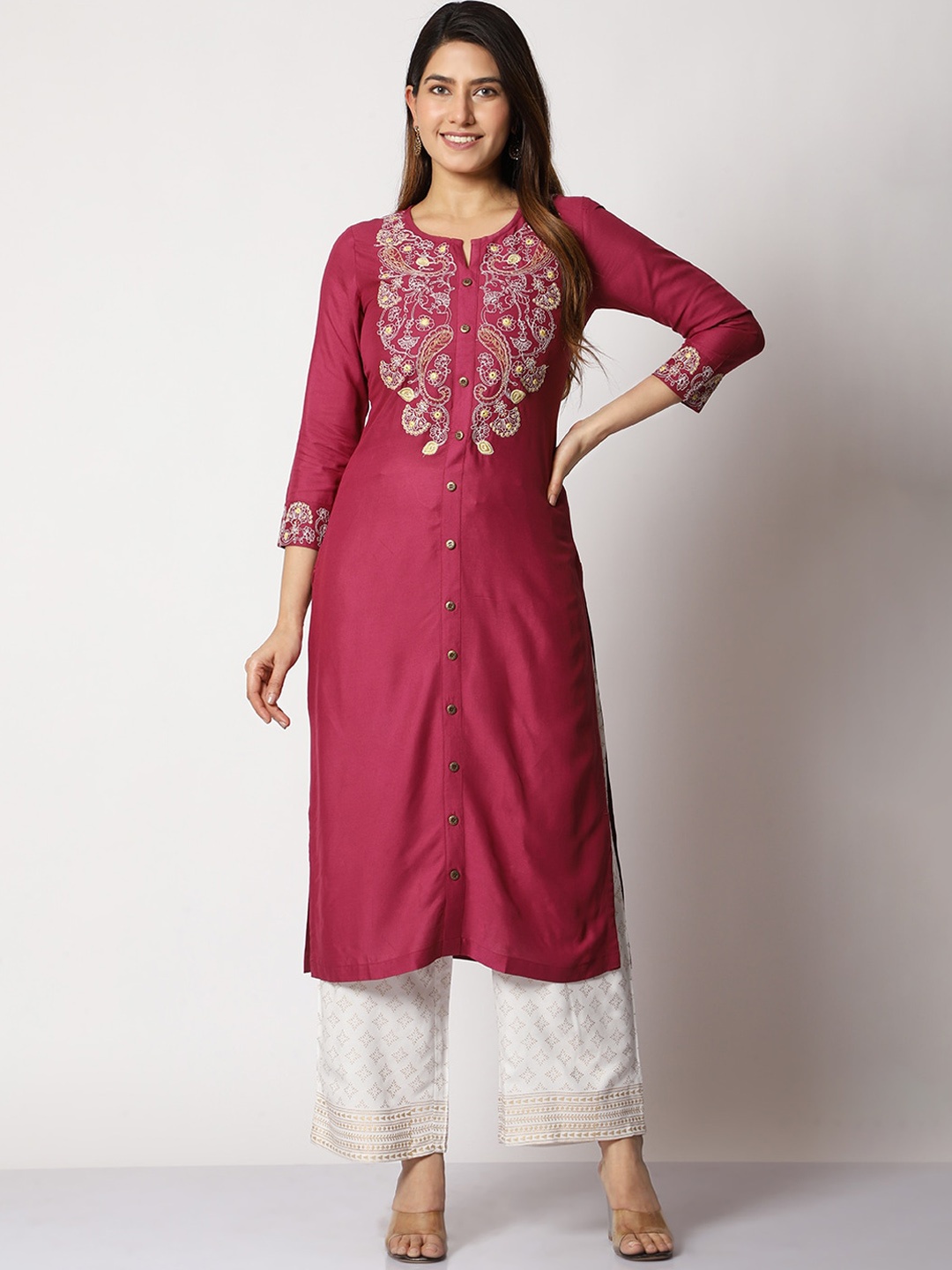 

SHEREEN Ethnic Motifs Embroidered Regular Kurta With Palazzos, Maroon