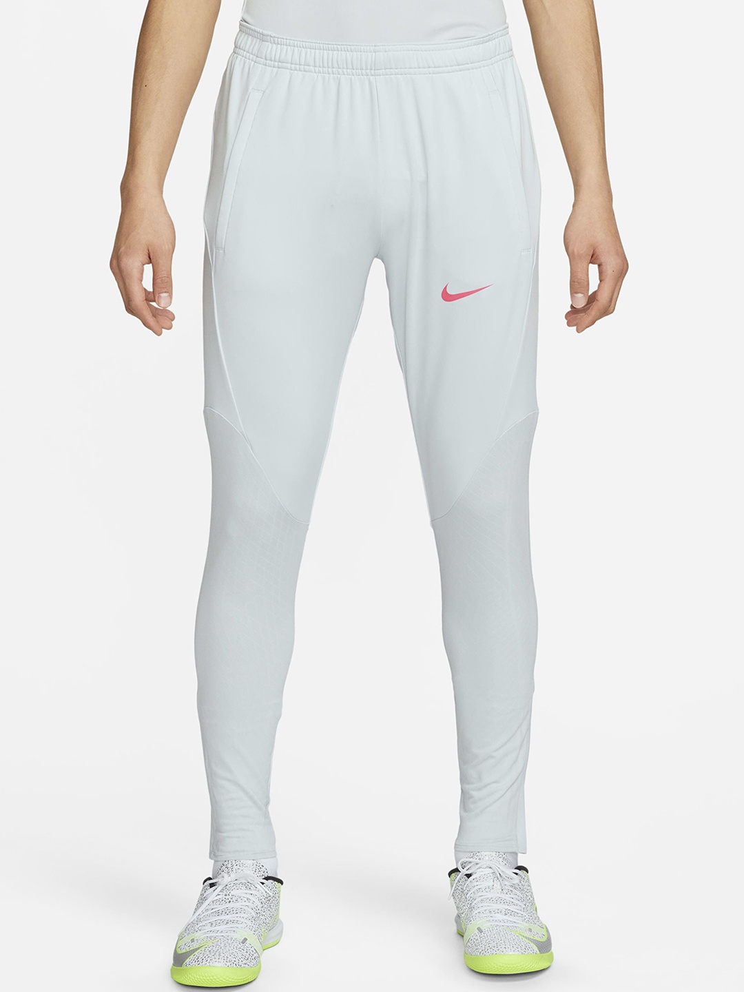 

Nike Men Dri-FIT Strike Trackpants, Grey