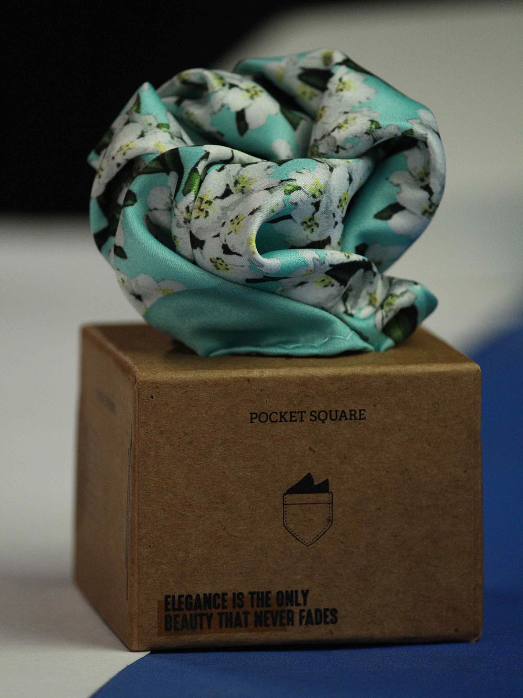 

Tossido Men Floral Printed Pocket Square, Blue