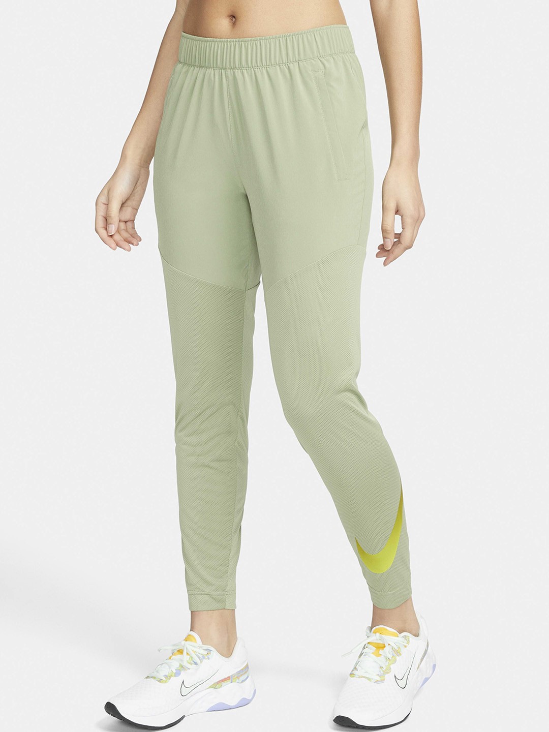 

Nike Women Dri-FIT Swoosh Run Track Pants, Green