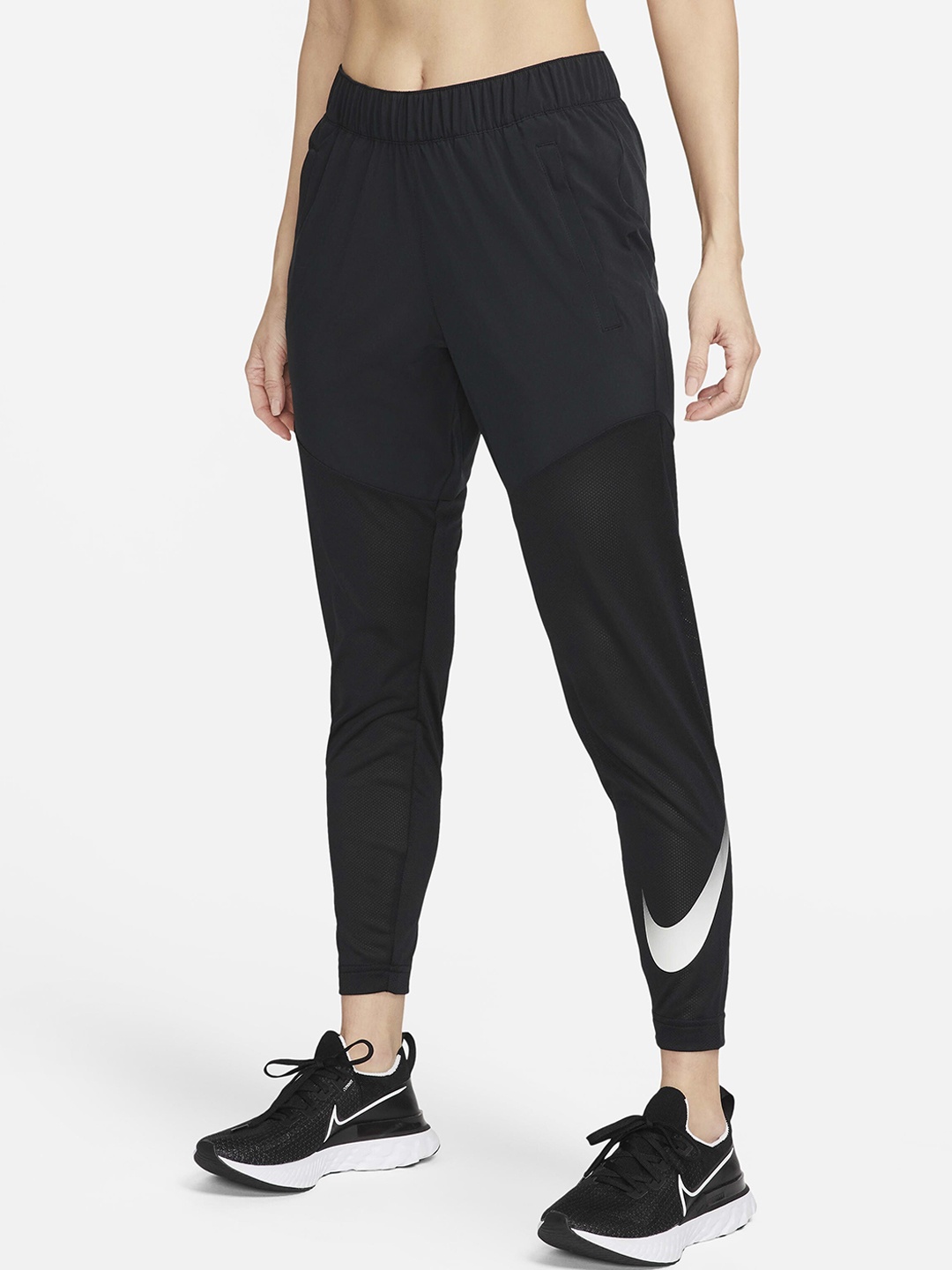 

Nike Women Black Dri-FIT Swoosh Run Trackpants