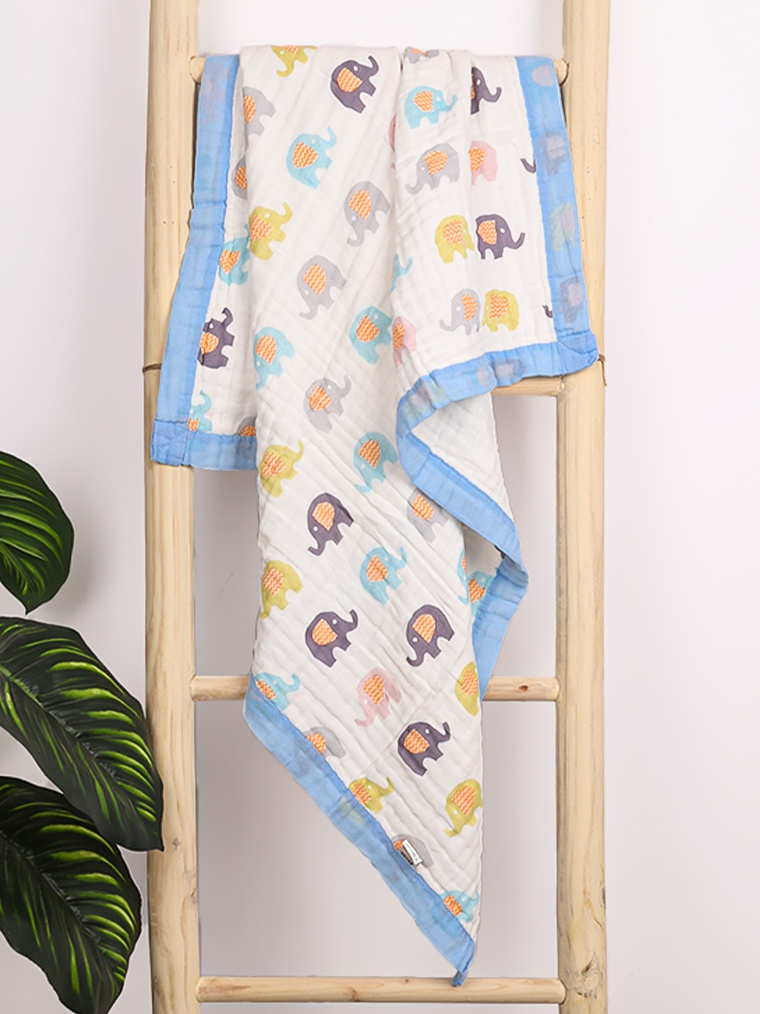 

Moms Home Kids White & Blue Printed Summer 500 GSM Organic Cotton Blanket