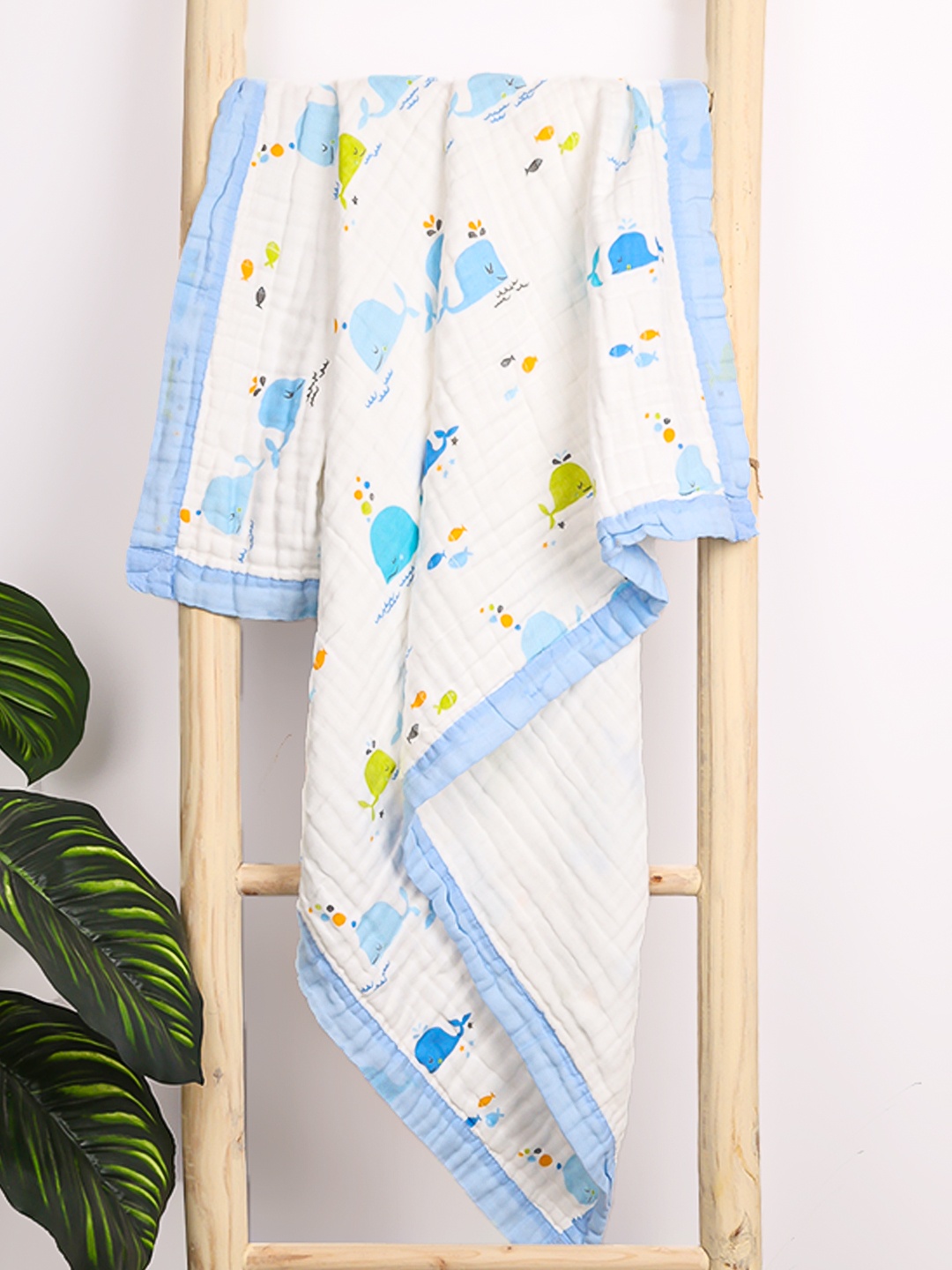 

Moms Home Kids White & Blue Printed Summer 500 GSM Organic Cotton Blanket
