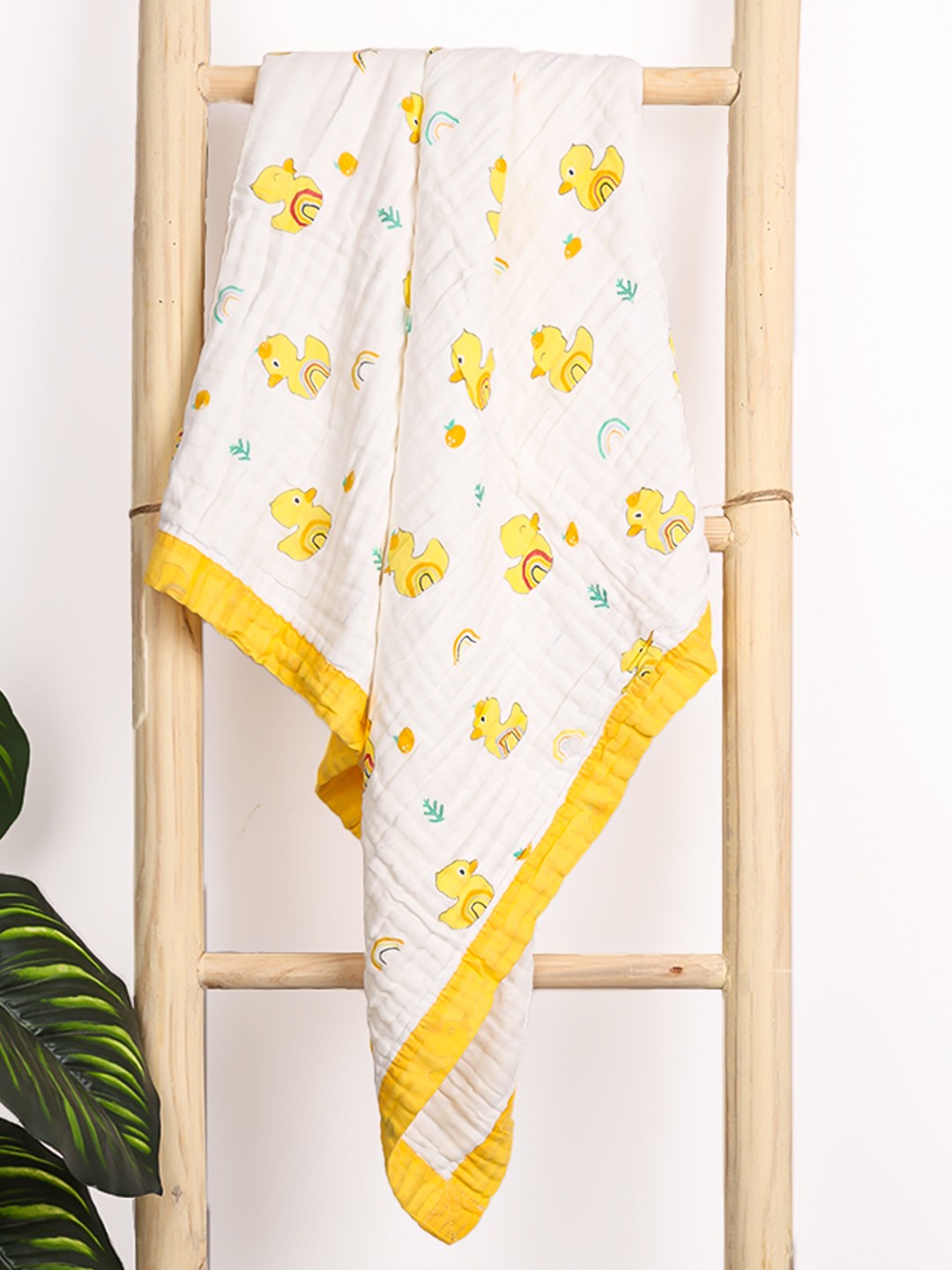 

Moms Home Kids White & Yellow Printed Summer 500 GSM Organic Cotton Blanket