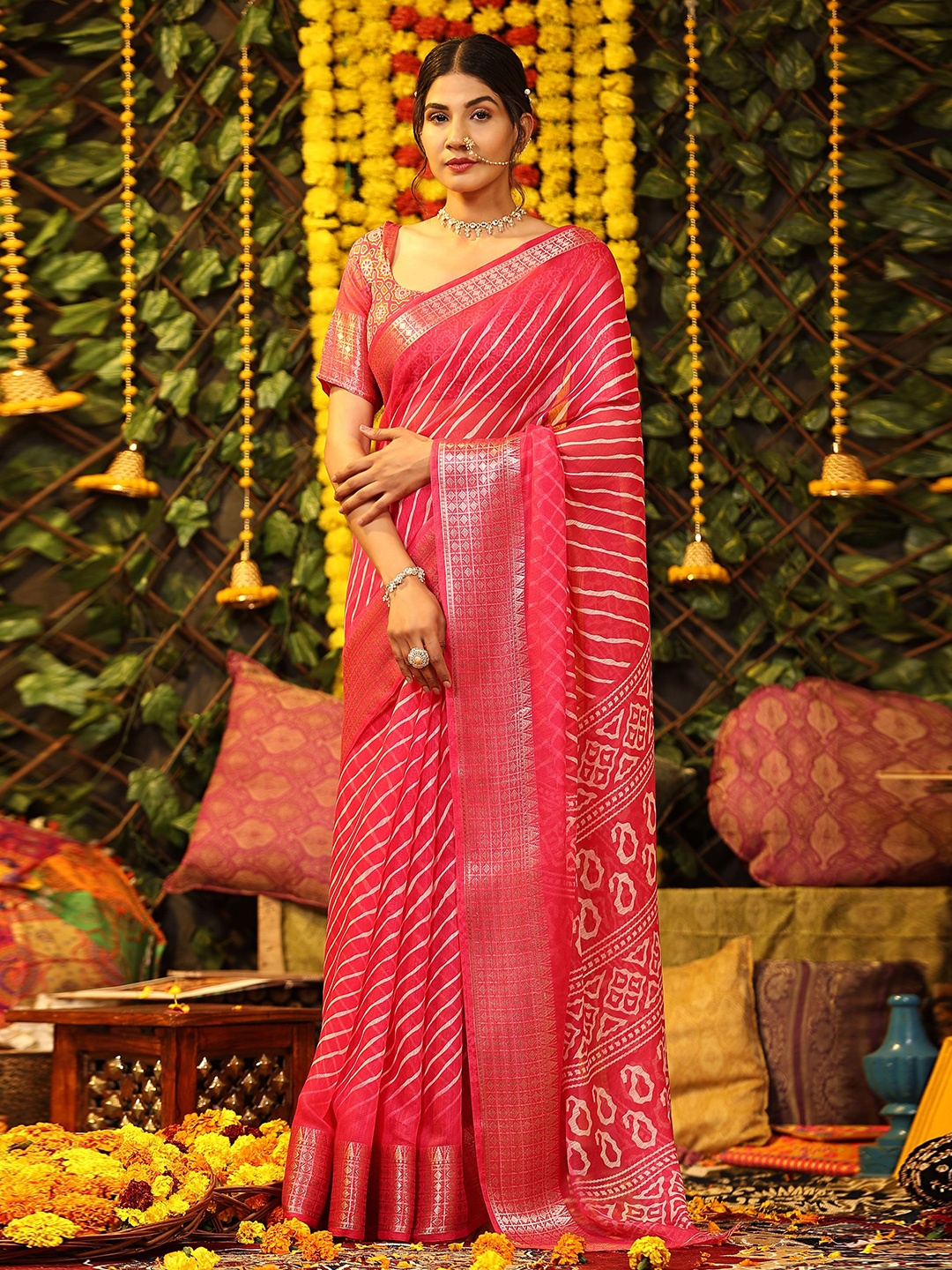 

DIVASTRI Pink & White Leheriya Zari Pure Cotton Saree