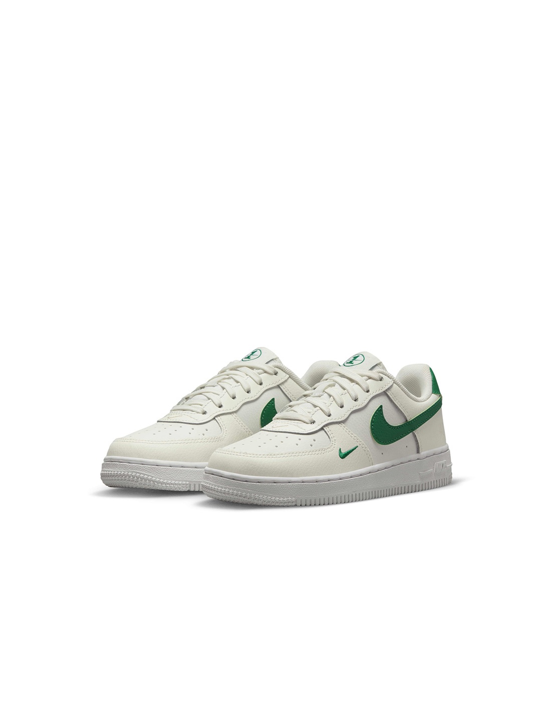 

Nike Boys Force 1 Low SE Younger Sneakers, White