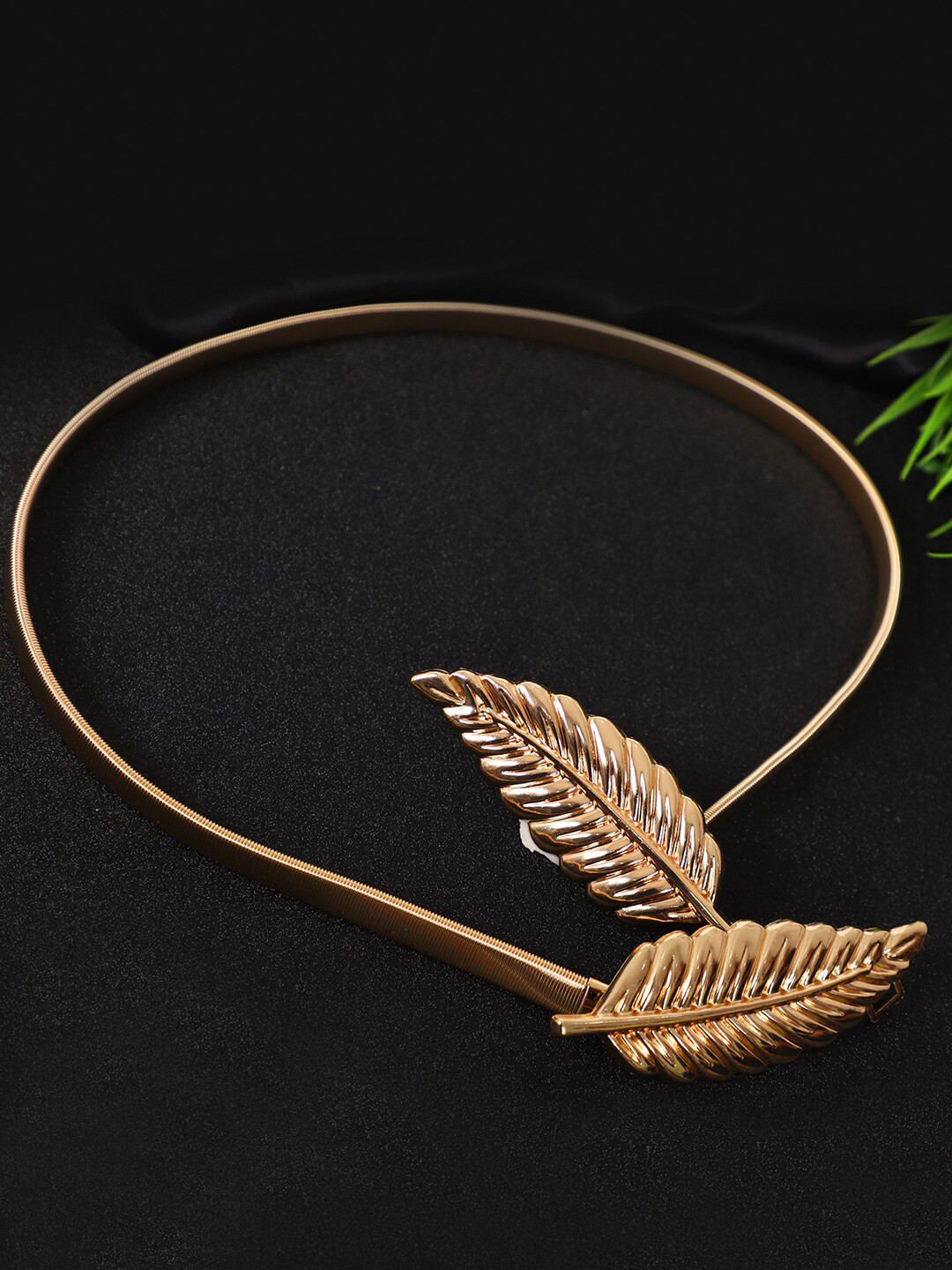 

DressBerry Women Gold Toned Stretchable Slim Belt