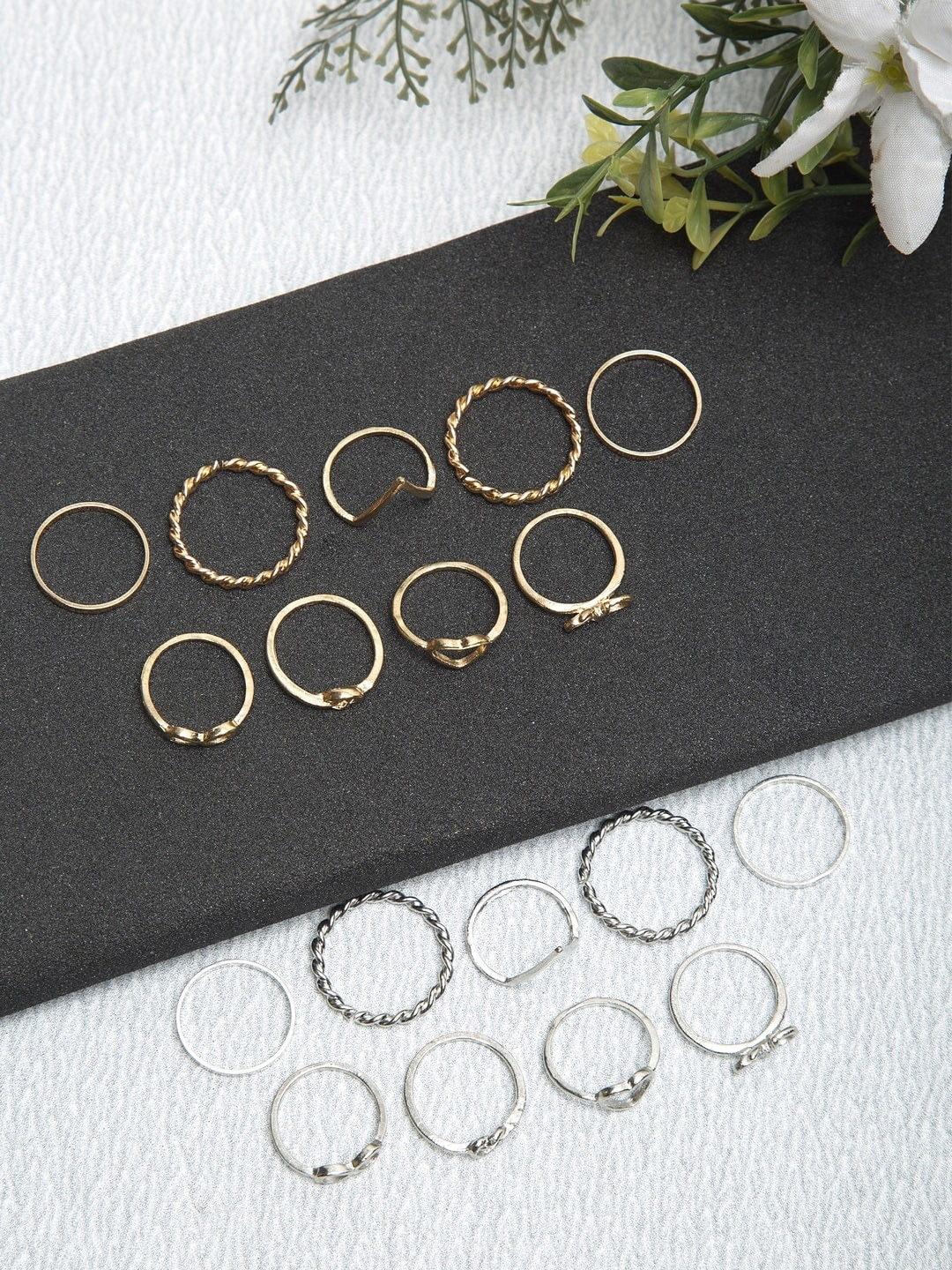 

DressBerry Set Of 18 Gold-Plated Textured Finger Ring