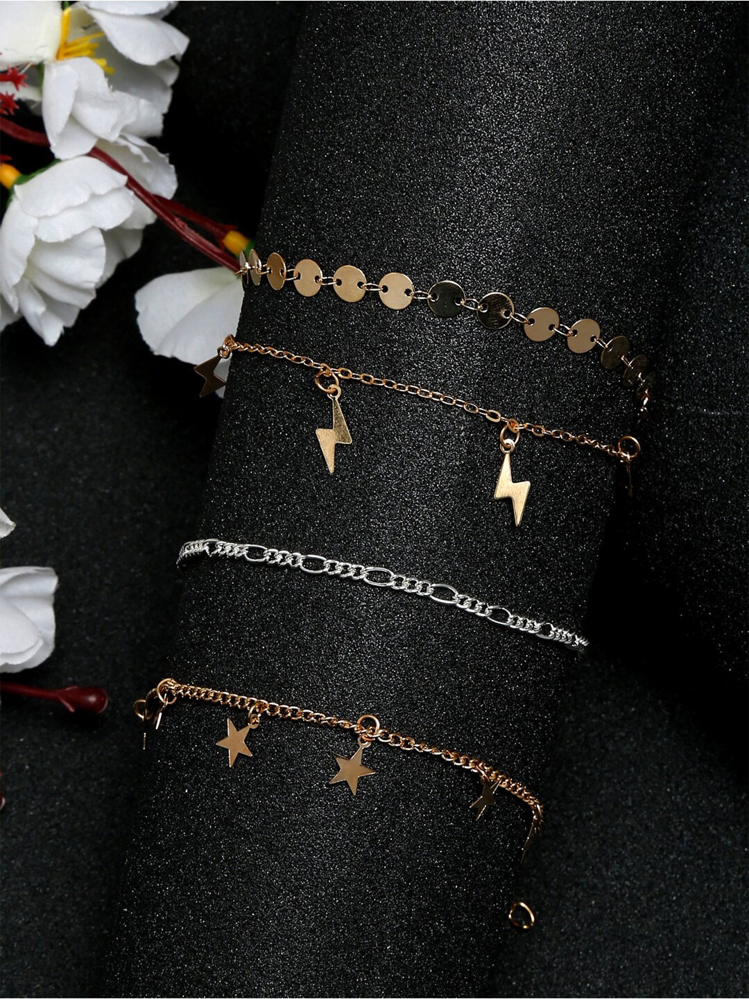 

DressBerry Women 4 Gold-Plated Gold-Toned & Silver-Toned Link Bracelet