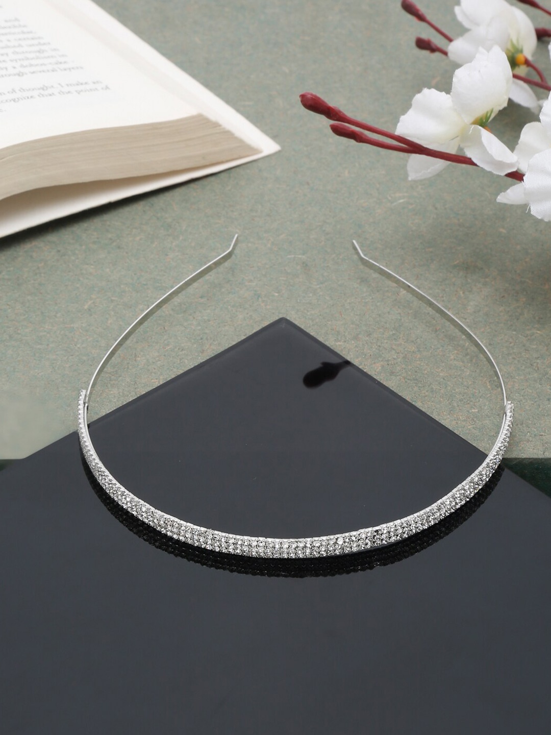 

DressBerry Women Silver-Toned & White Embellished Hairband