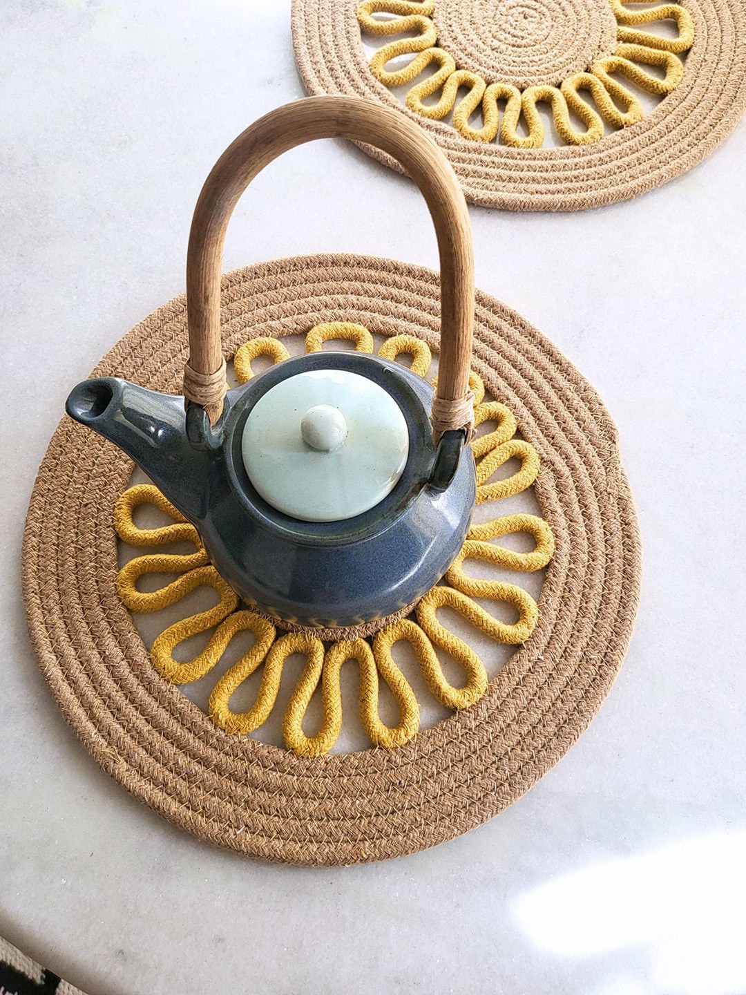 

JASMEY HOMES Yellow 2 Pieces Cotton Table Placemats