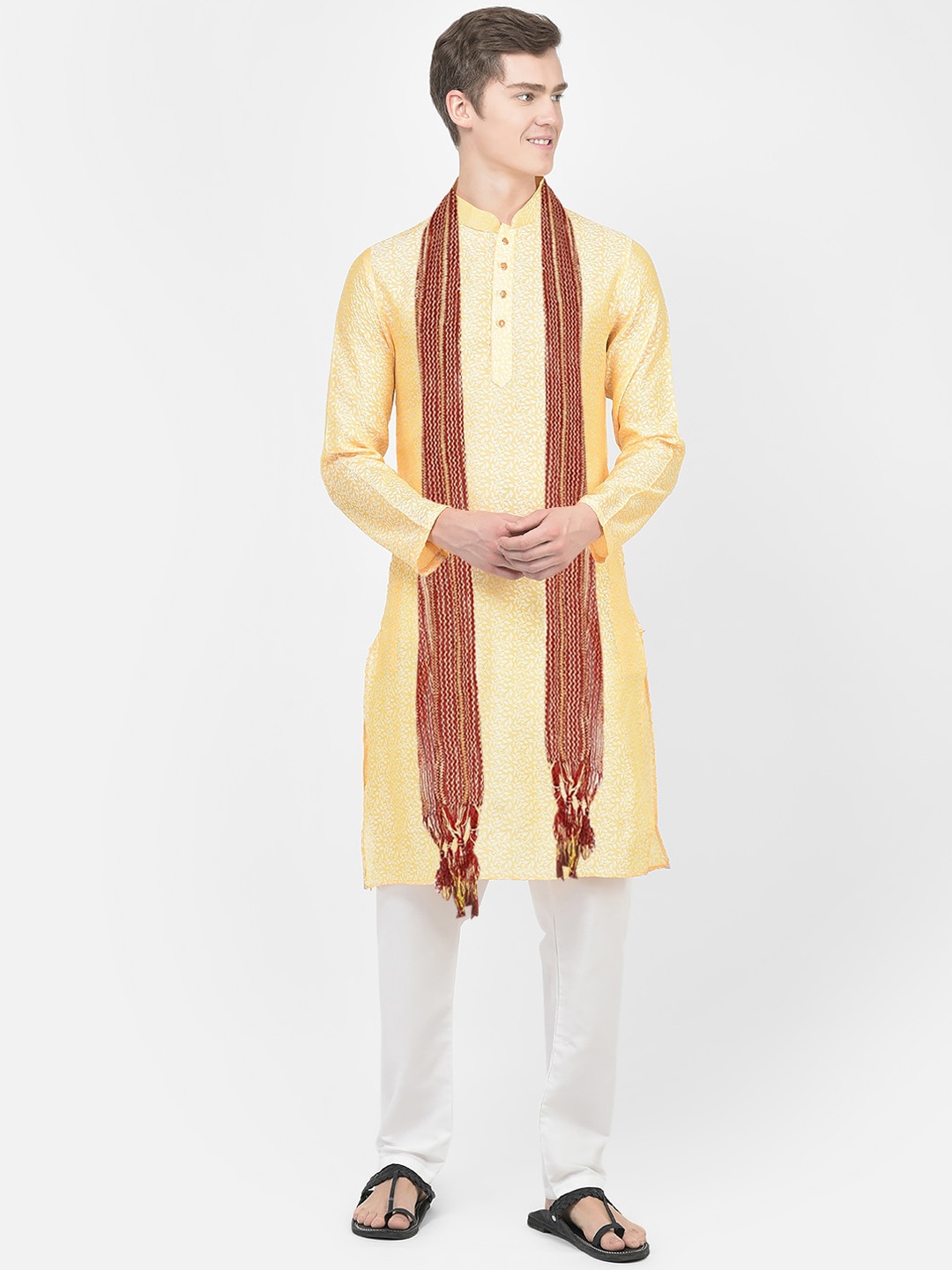 

SG LEMAN Ethnic Motif Woven Design Regular Kurta With Pyjamas & Dupatta, Gold