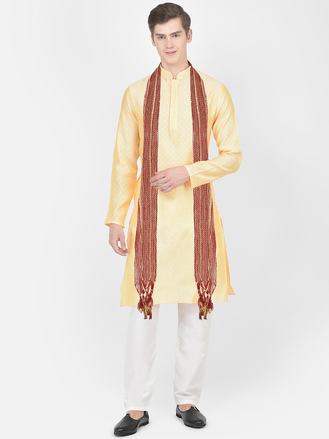 

SG LEMAN Mandarin Collar Kurta with Pyjamas & With Dupatta, Gold