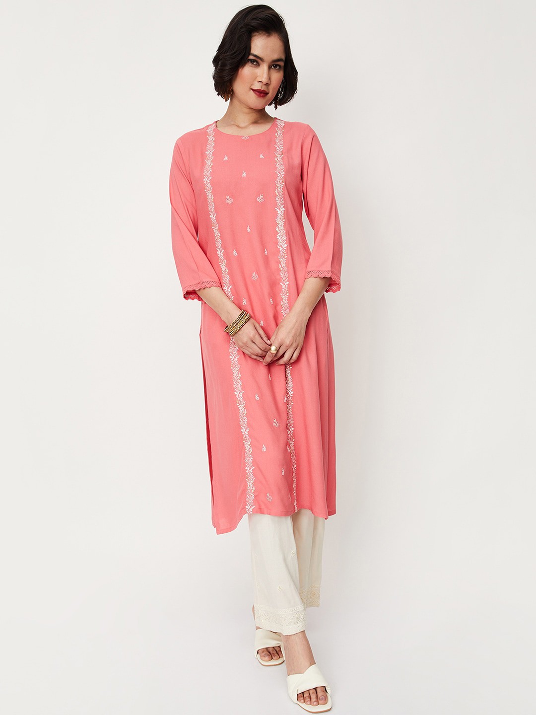 

max Floral Embroidered Straight Kurta, Pink