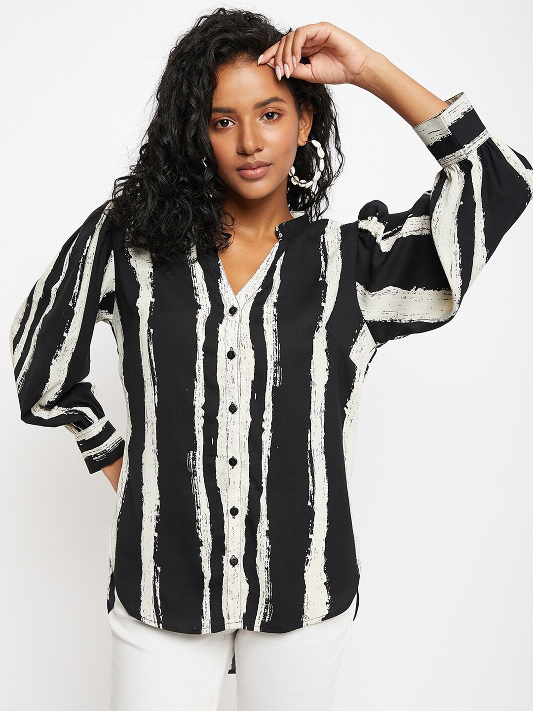 

Ruhaans Striped Mandarin Collar Georgette Casual Shirt, Black