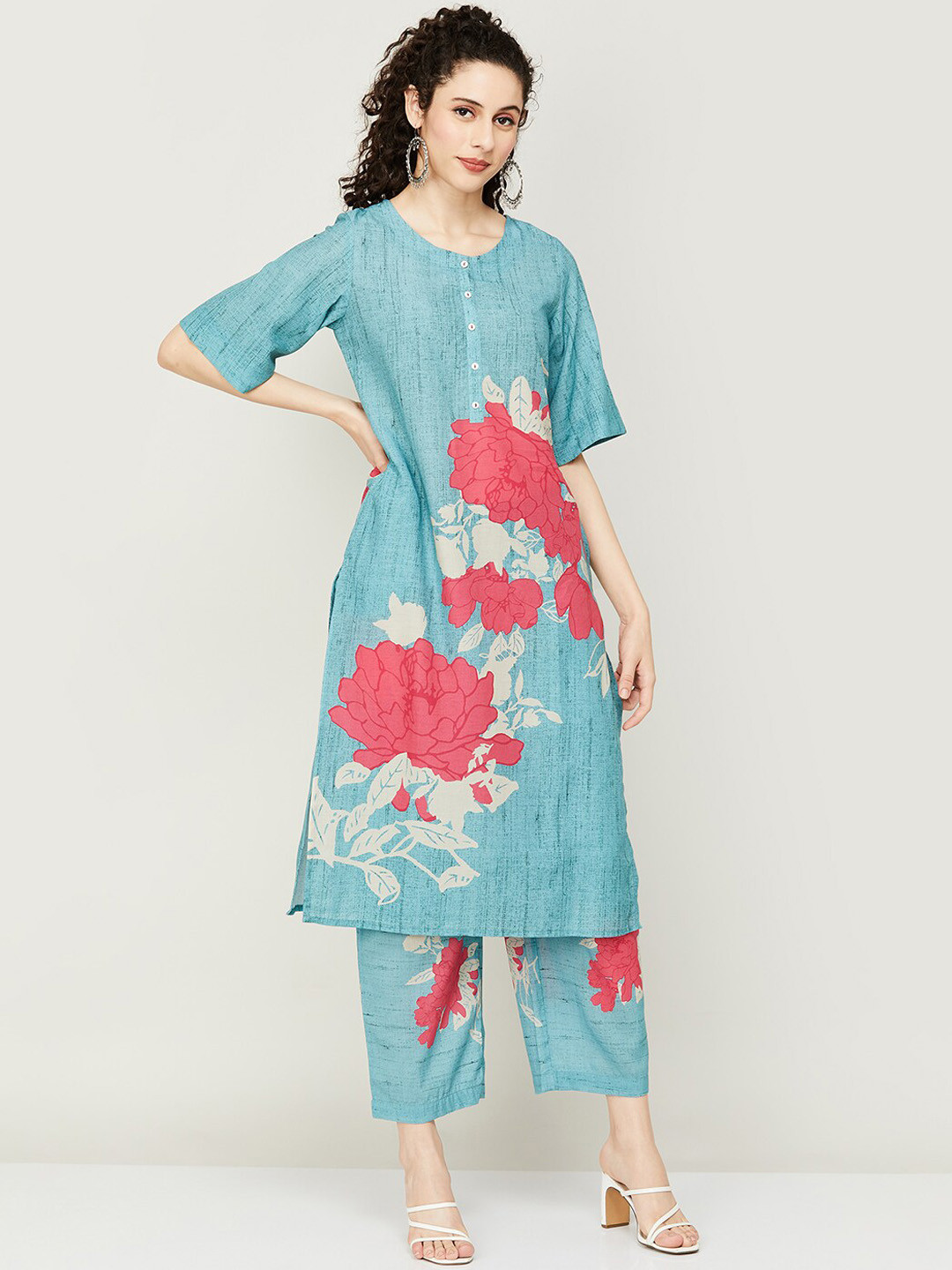 

Melange by Lifestyle Floral Printed Regular Pure Cotton Kurta with Trousers, Blue