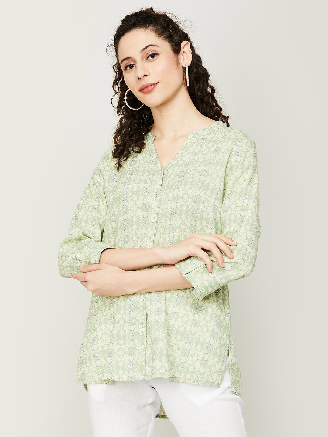 

Melange by Lifestyle Printed Mandarin Collar Kurti, Green