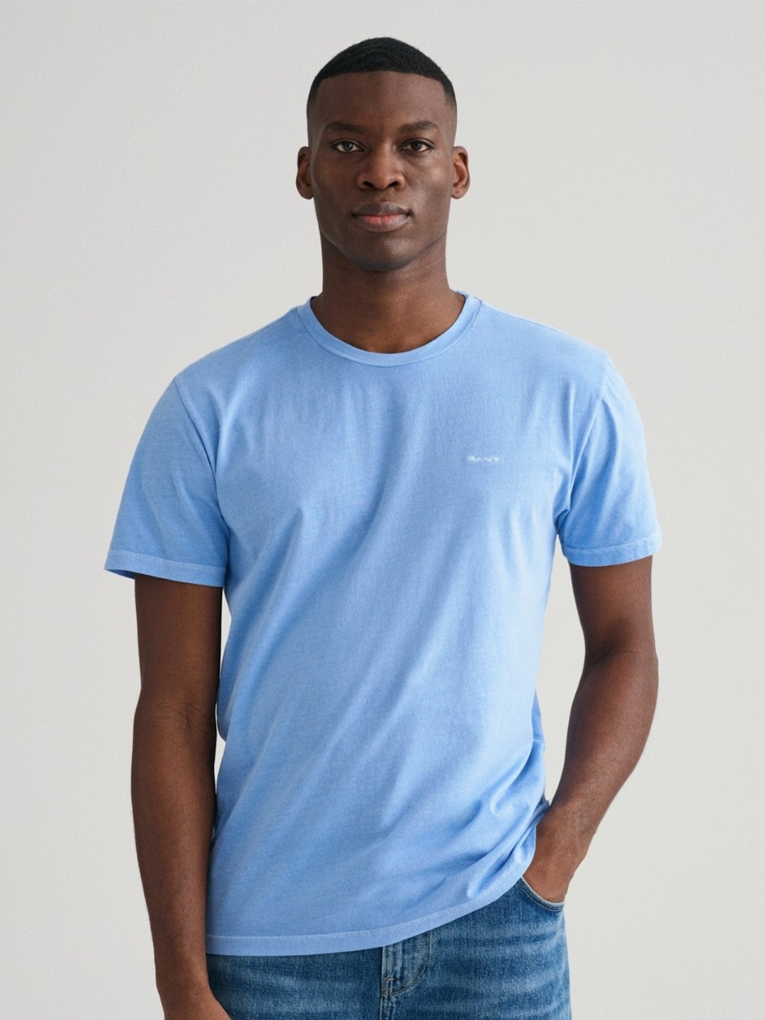 

GANT Round Neck Short Sleeves Relaxed Fit Pure Cotton T-shirt, Blue