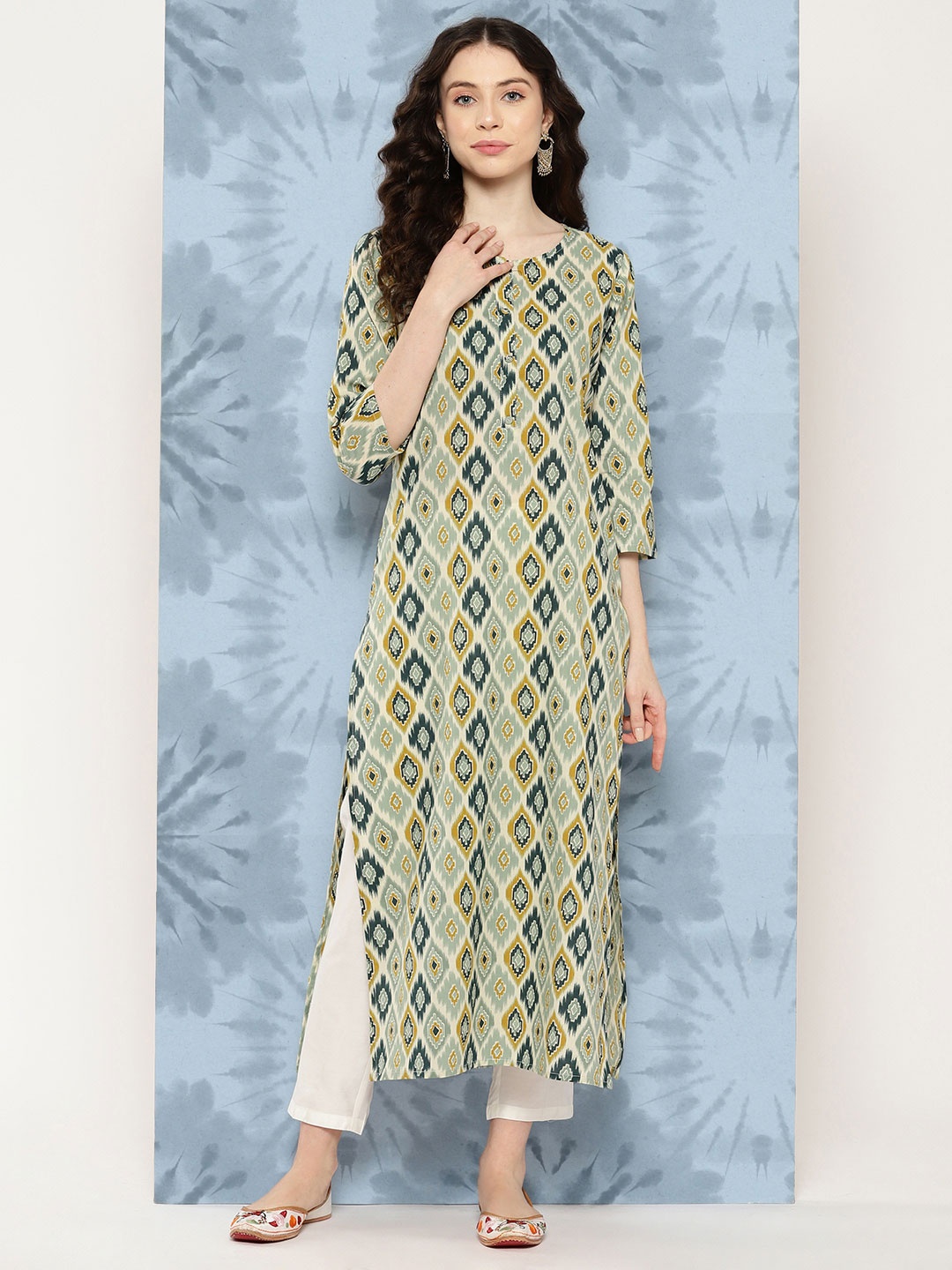 

Nayo Women Geometric Printed Kurta, Off white