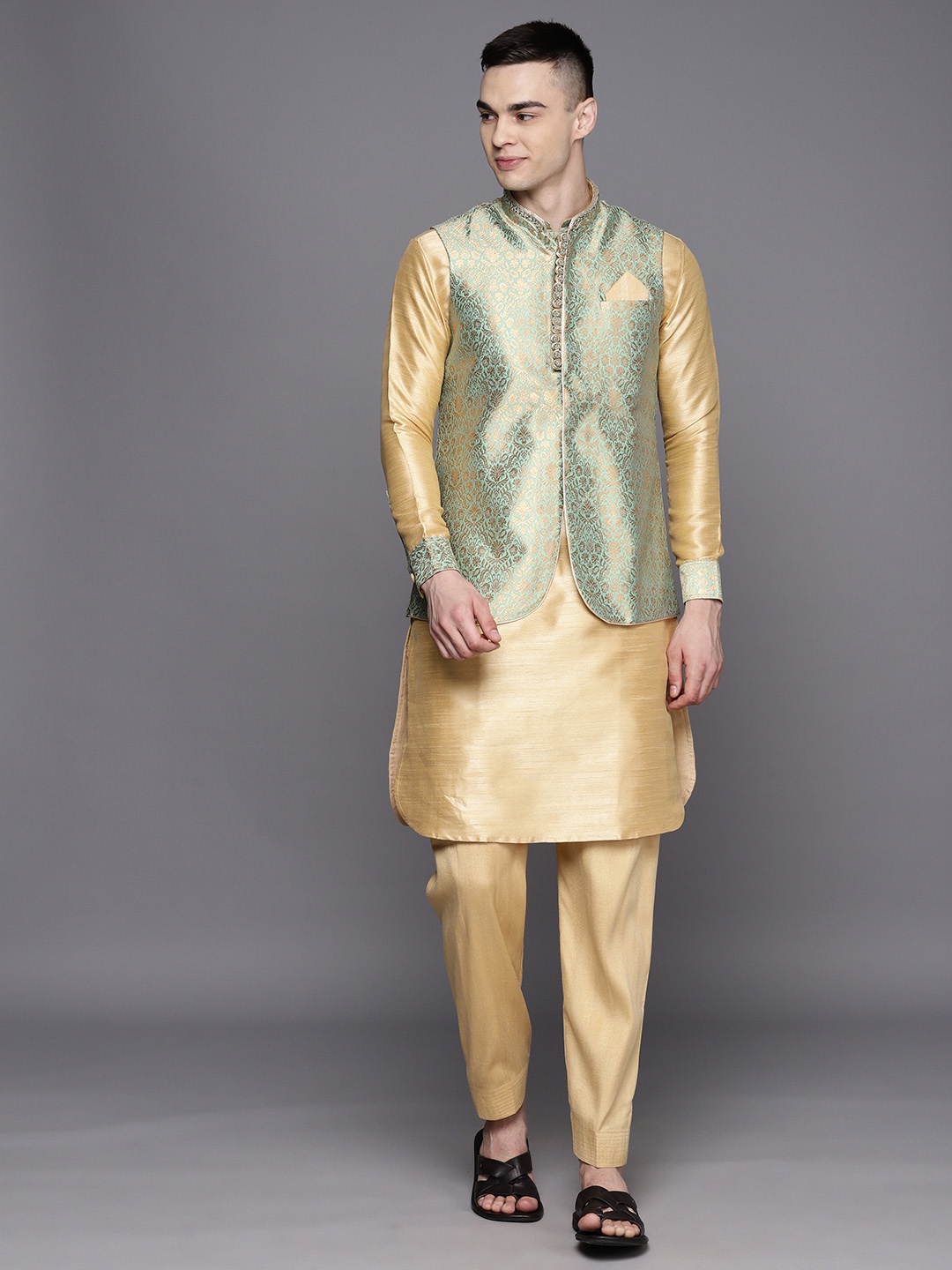 

Manu Men Regular Kurta with Trousers & Nehru Jacket, Gold