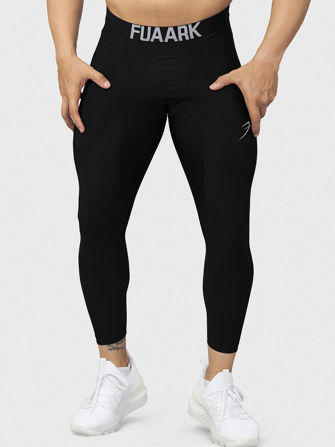 

FUAARK Rapid Dry Ankle Length Tights, Black