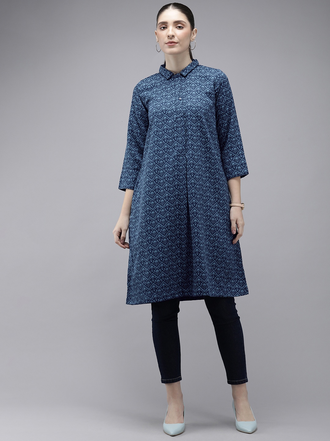 

Van Heusen Shirt Collar Printed Tunic, Navy blue