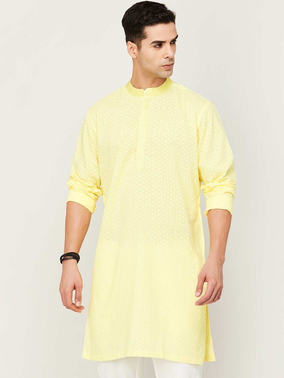 

Melange by Lifestyle Mandarin Collar Ethnic Motifs Embroidered Pure Cotton Kurta, Yellow