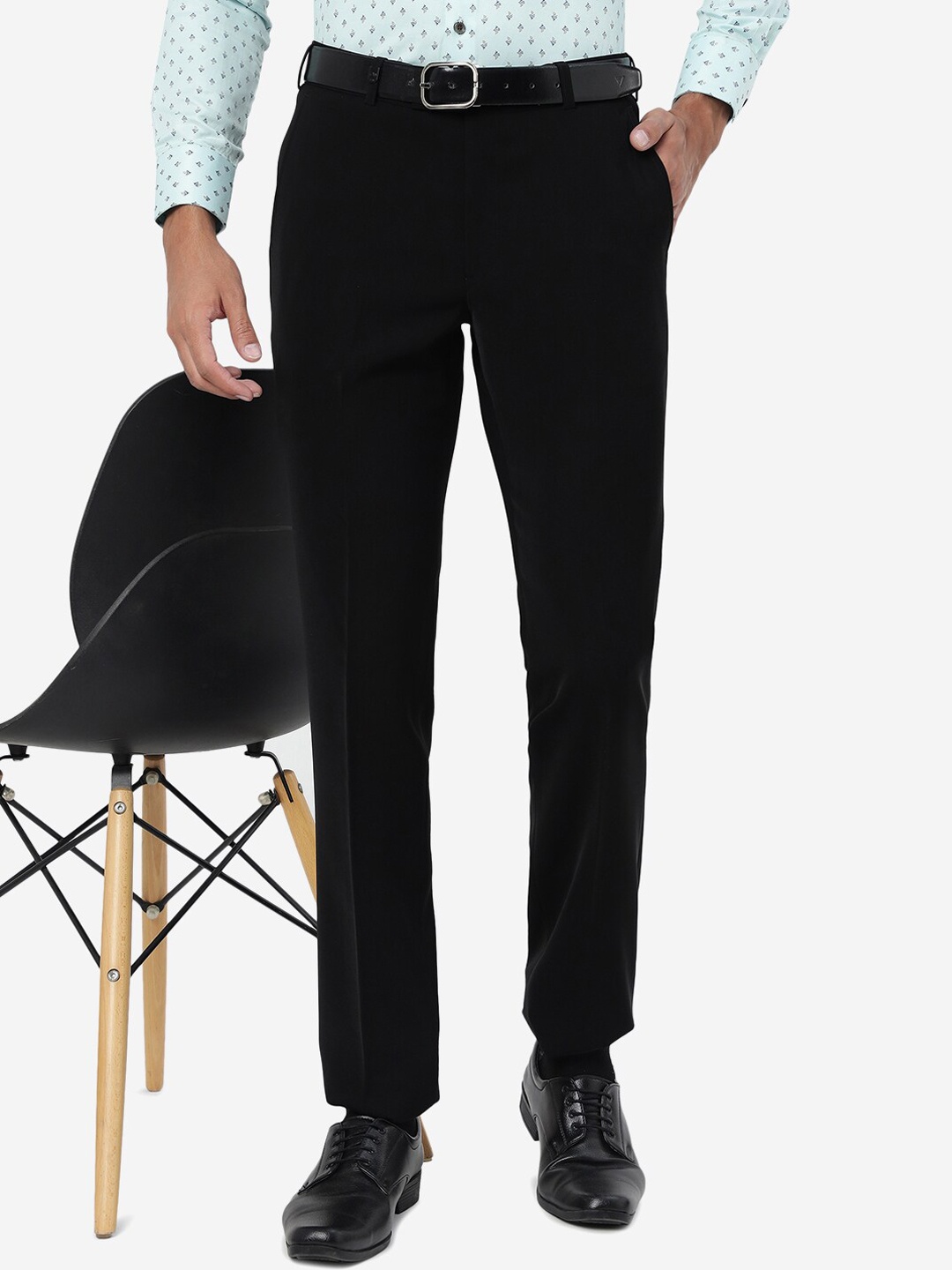 

JB STUDIO Men Mid Rise Slim Fit Formal Trousers, Black