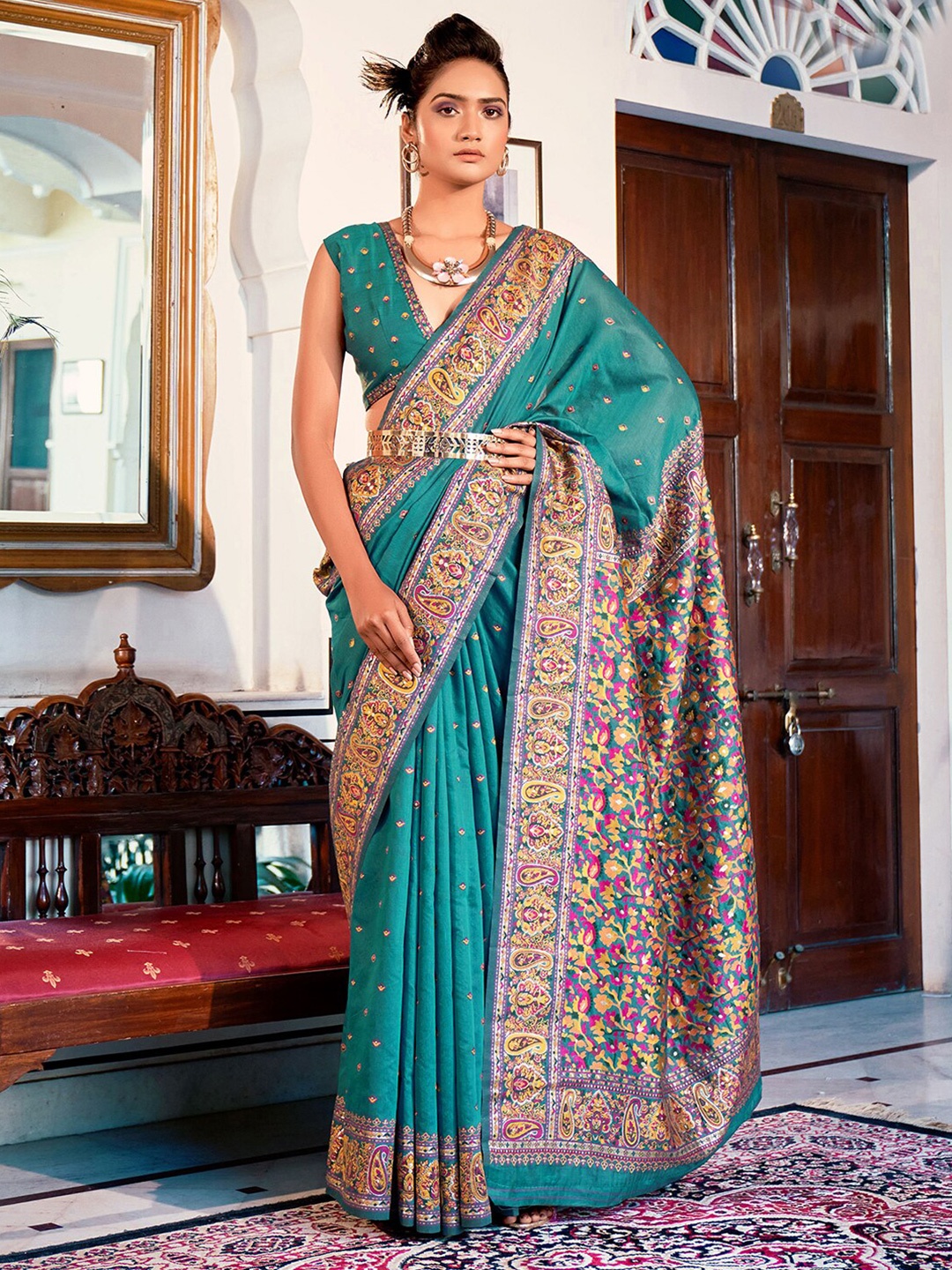 

Mitera Green & Yellow Woven Design Silk Cotton Jamdani Saree
