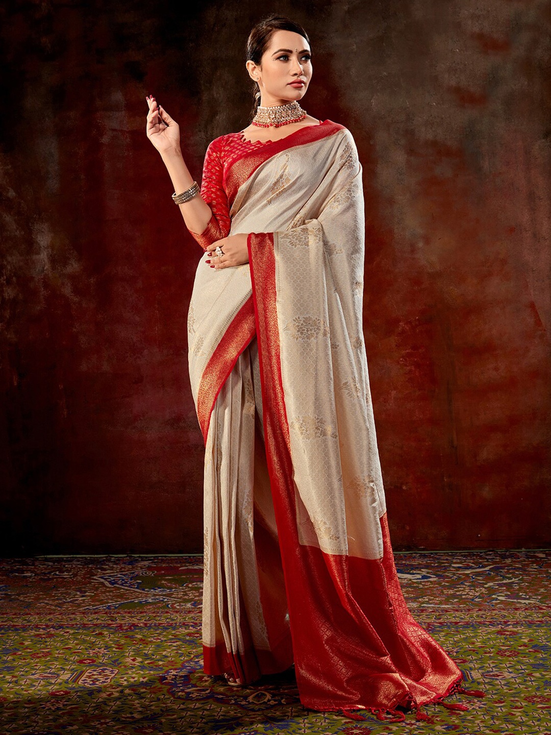 

Mitera Cream-Coloured & Red Woven Design Zari Banarasi Saree