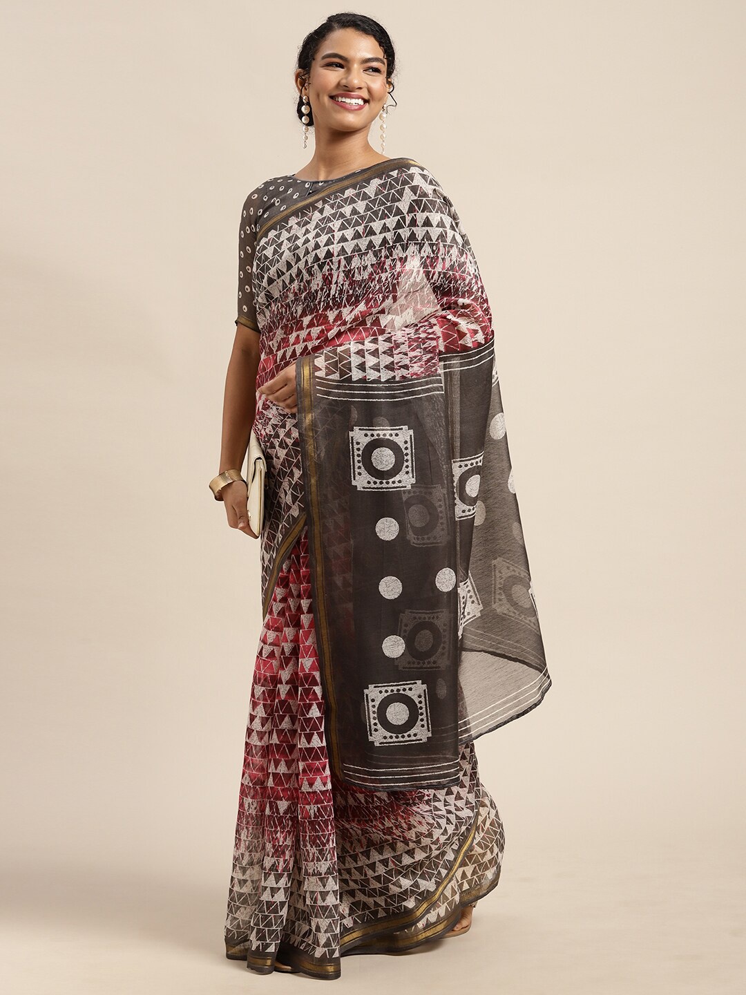 

Shaily Taupe & White Geometric Printed Zari Saree