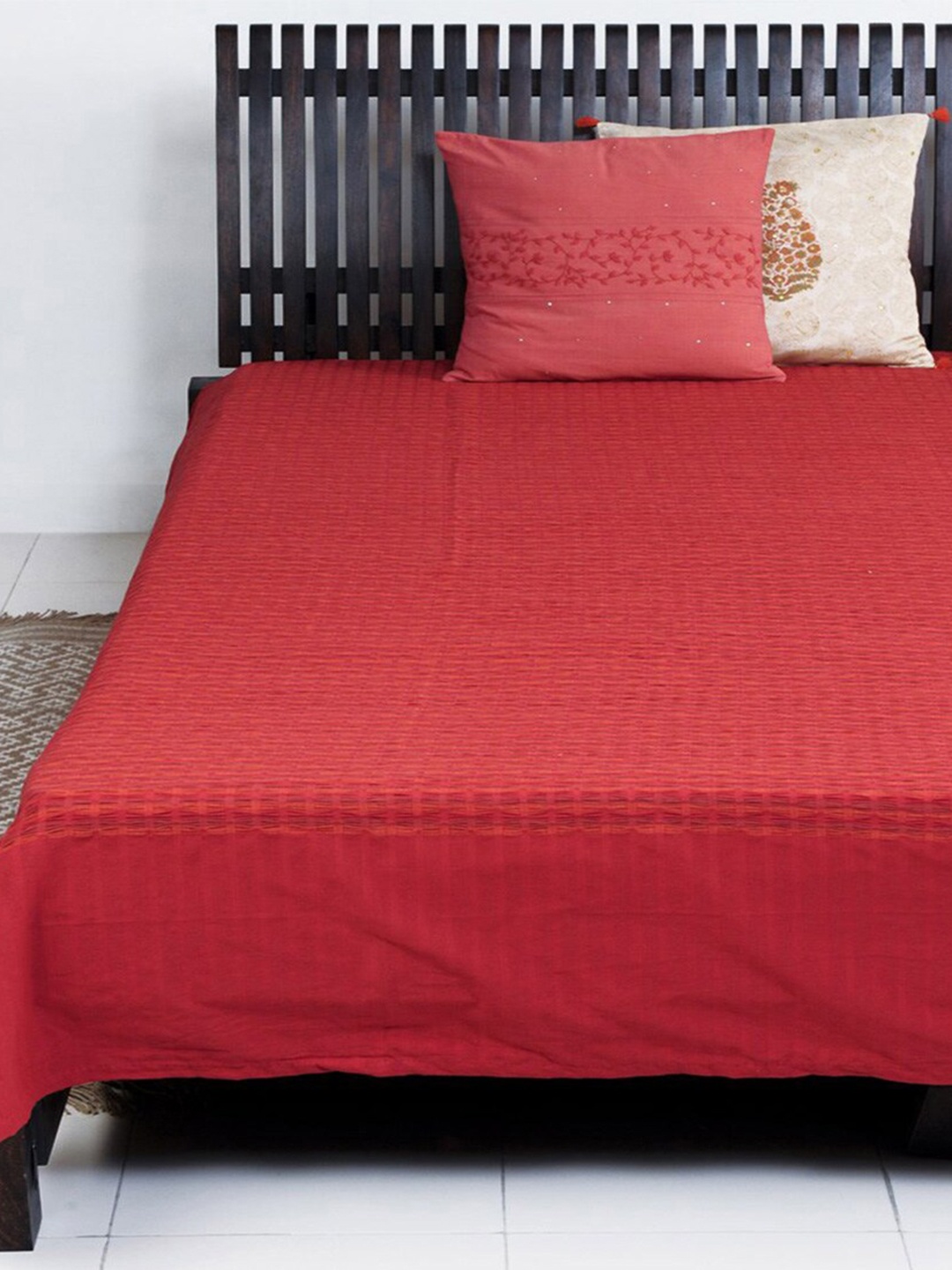 

Fabindia Red Deepali Cotton Queen Bed Cover