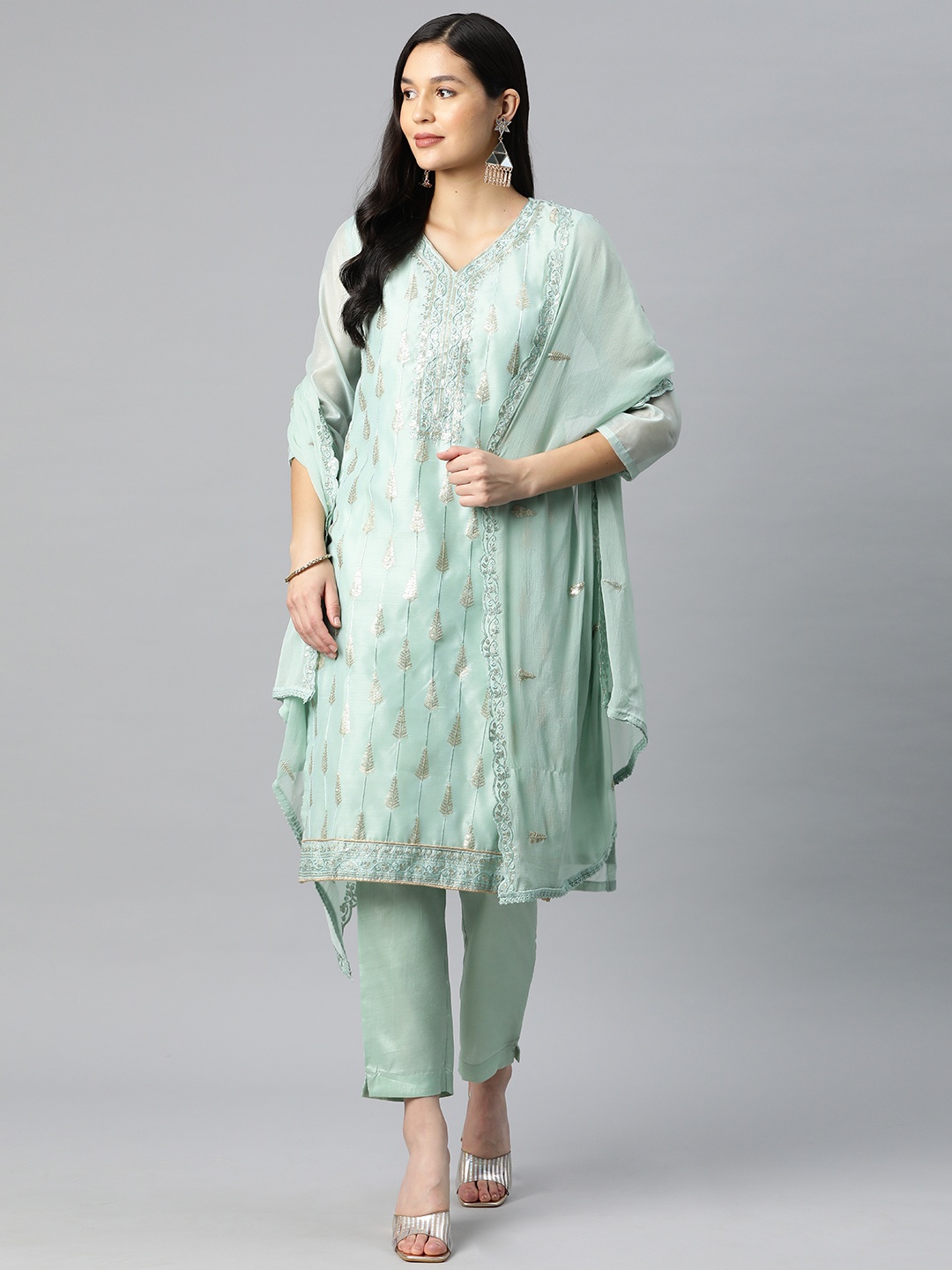 

Sunehri Ethnic Motifs Embroidered Regular Sequinned Kurta With Trousers & Dupatta, Sea green