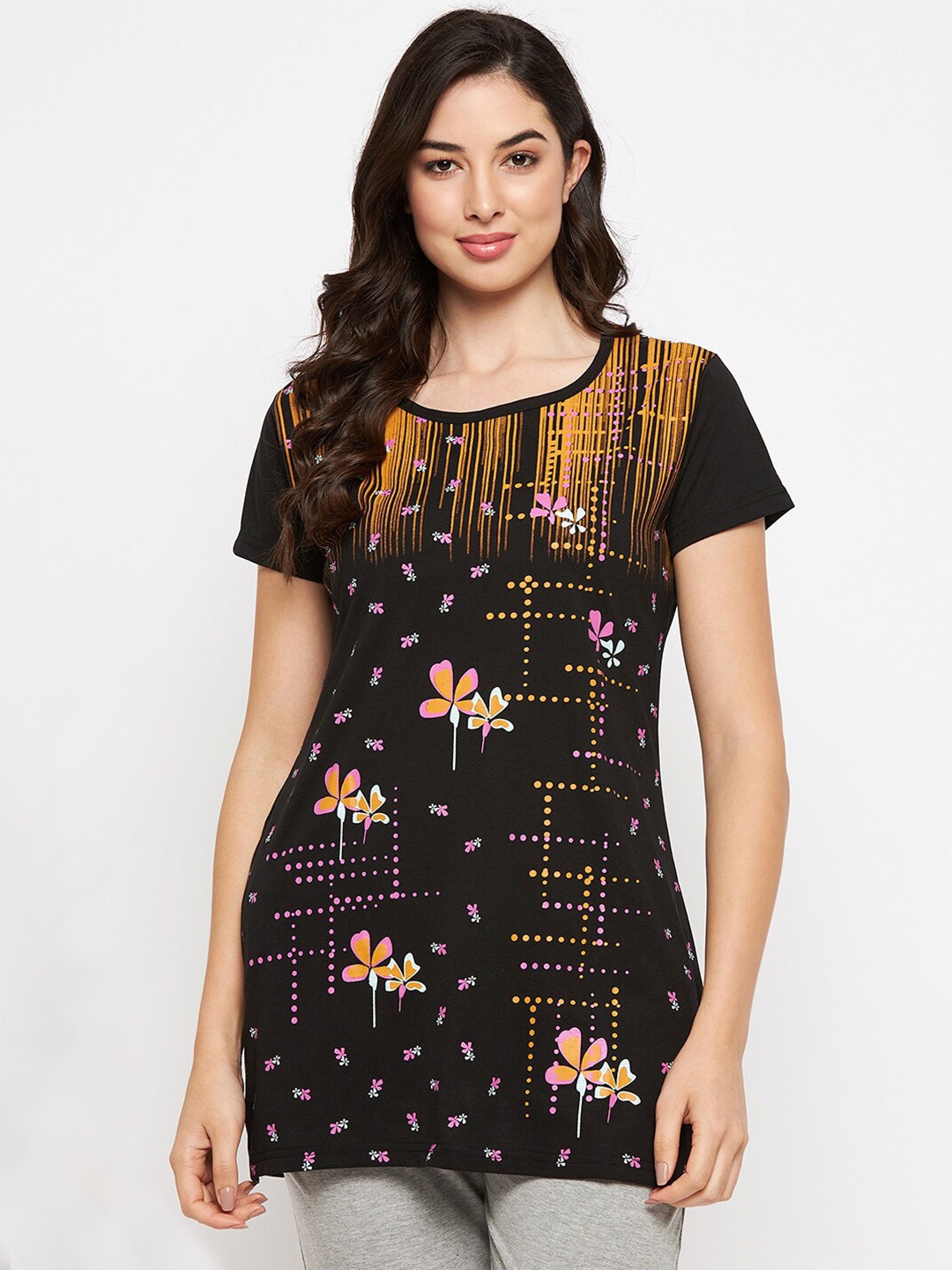 

VERO AMORE Conversational Printed Longline Lounge T-shirt, Black