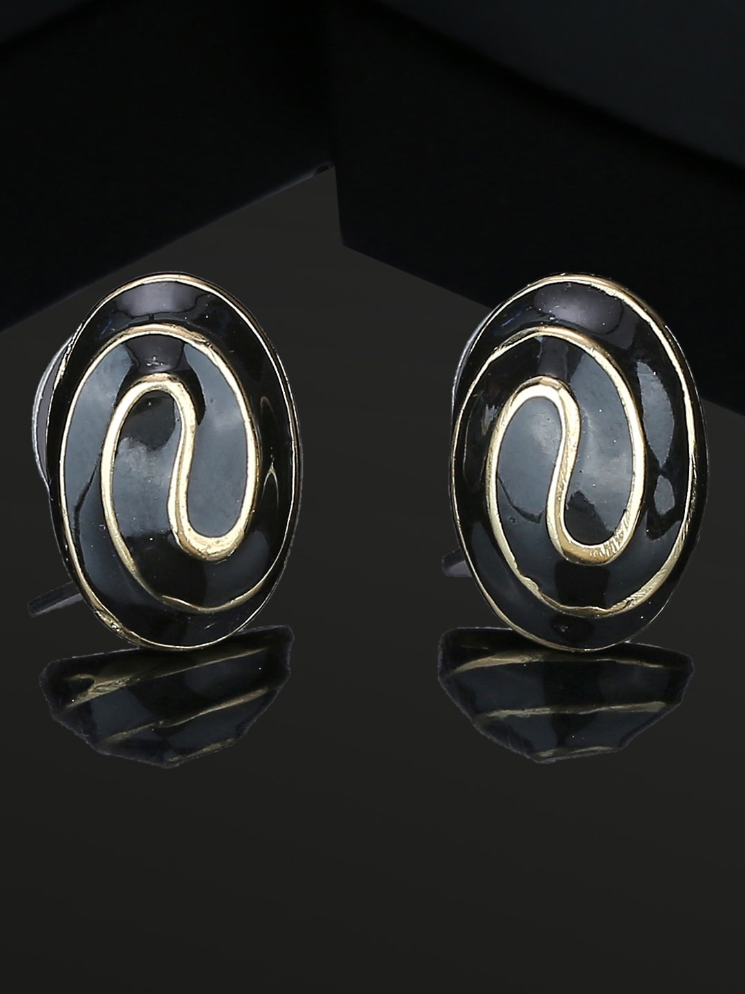 

Estele Gold-Plated Oval Hoop Earrings