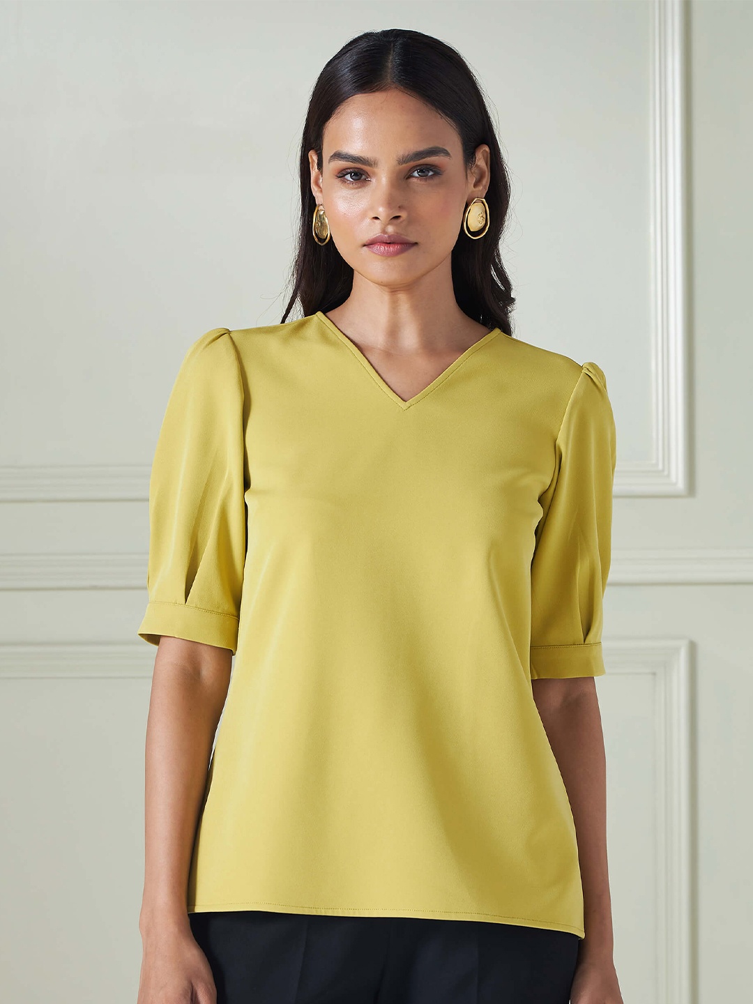 

SALT ATTIRE V-Neck Puff Sleeves Top, Yellow