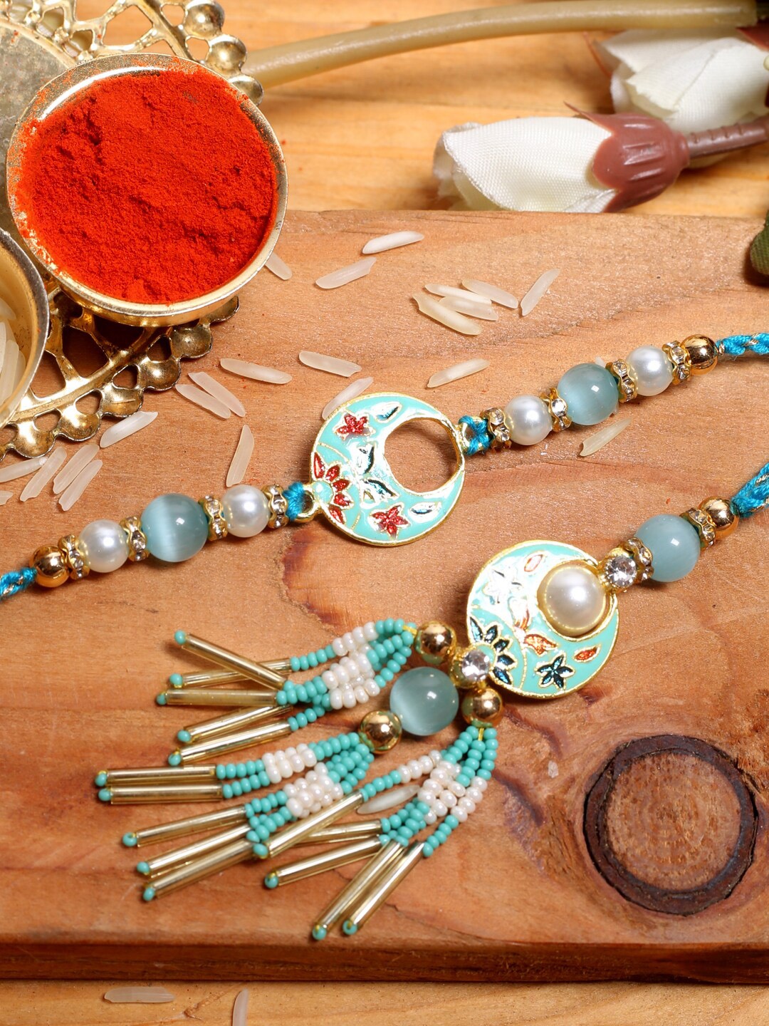 

Aapno Rajasthan Embellished Bhaiya Bhabhi Rakhi, Blue