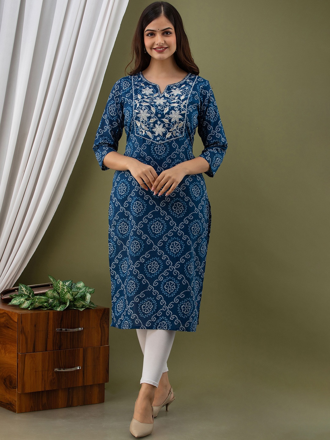 

KALINI Bandhani Printed Thread Work Pure Cotton Kurta, Blue