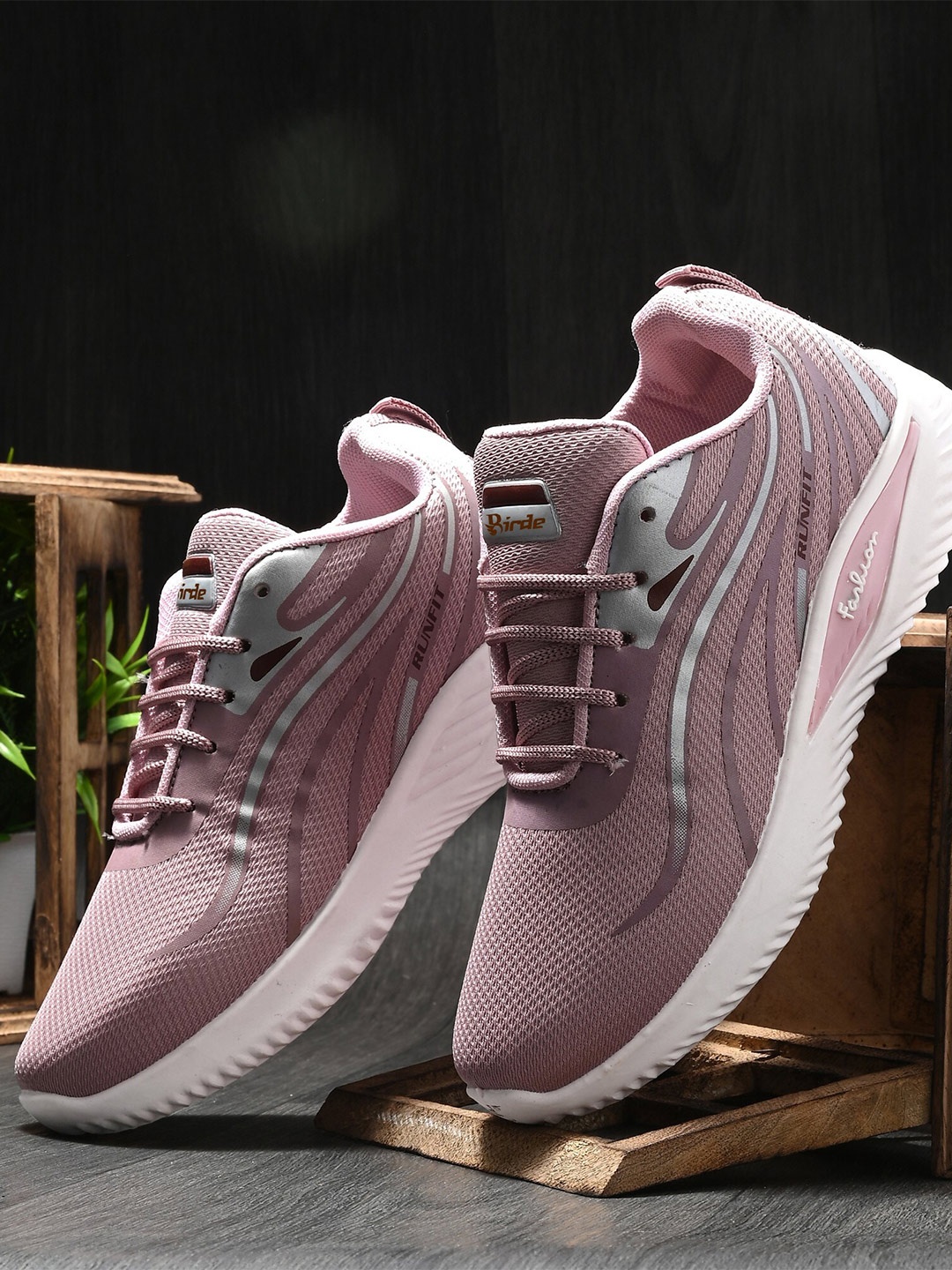 

BIRDE Women Non-Marking Air Technology Walking Shoes, Pink