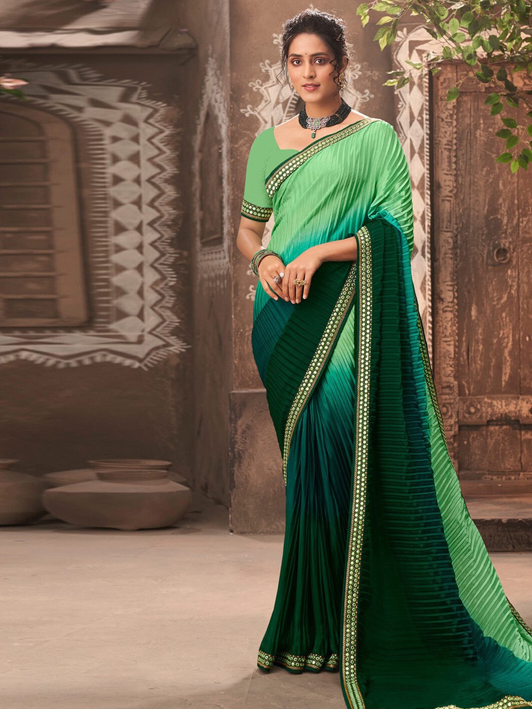 

Mitera Green & Gold-Toned Ombre Embroidered Silk Cotton Saree