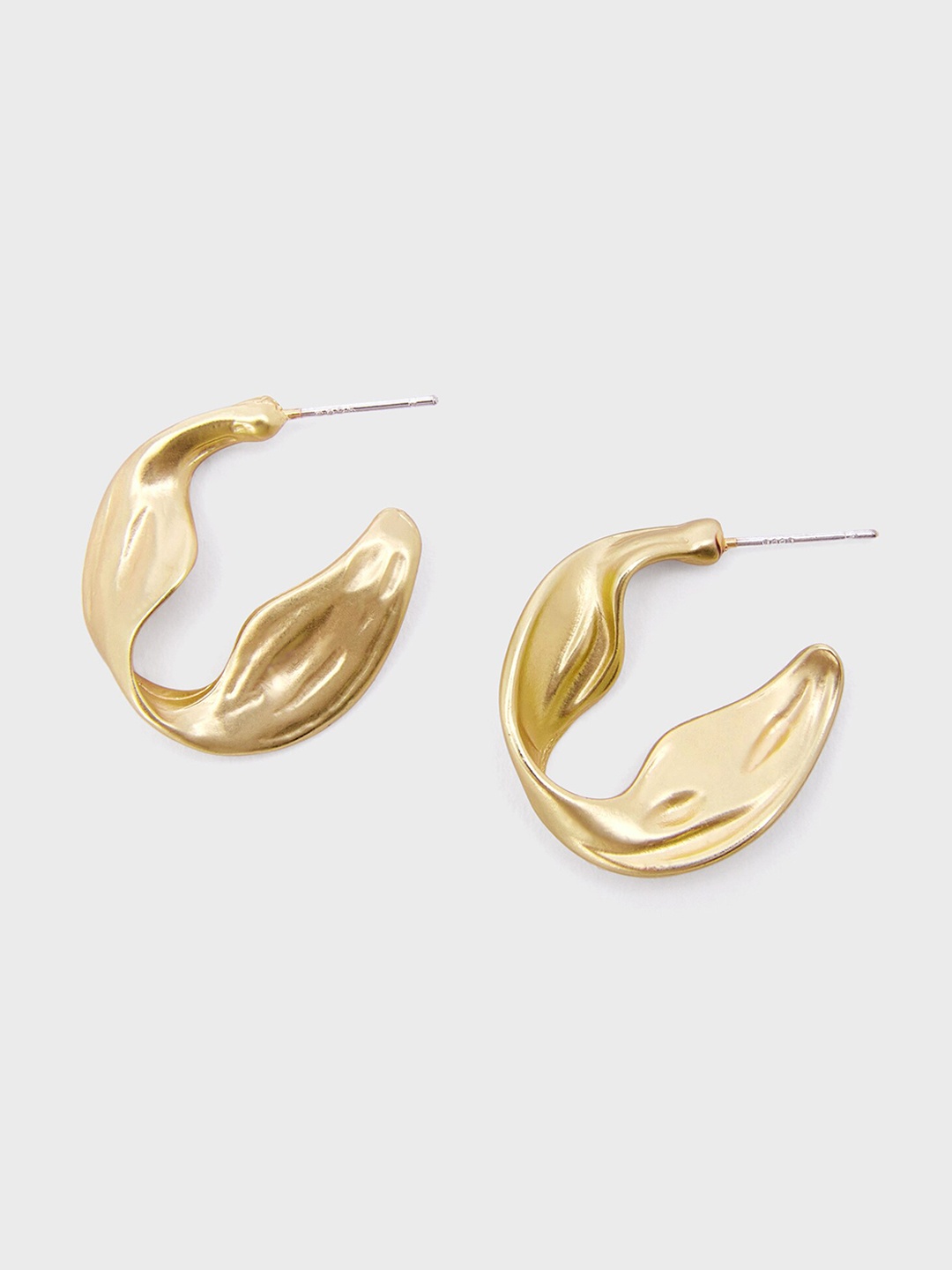 

20Dresses Gold-Toned Contemporary Hoop Earrings