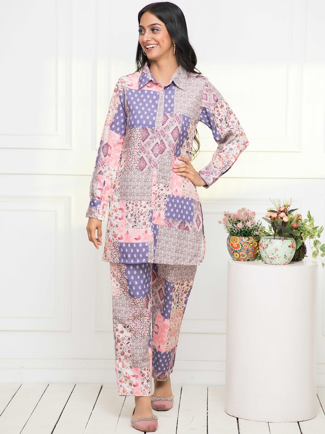 

Myshka Ethnic Motifs Printed Shirt With Trouser, Purple