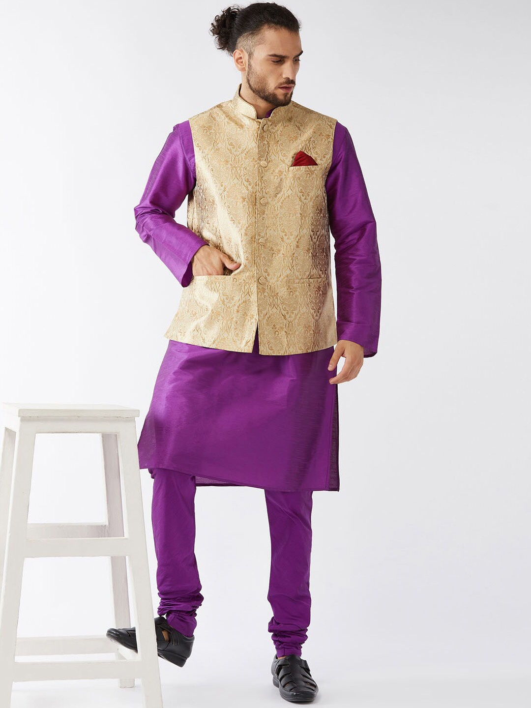 

VASTRAMAY Woven Design Mandarin Collar Regular Kurta With Churidar & Nehru Jacket, Purple