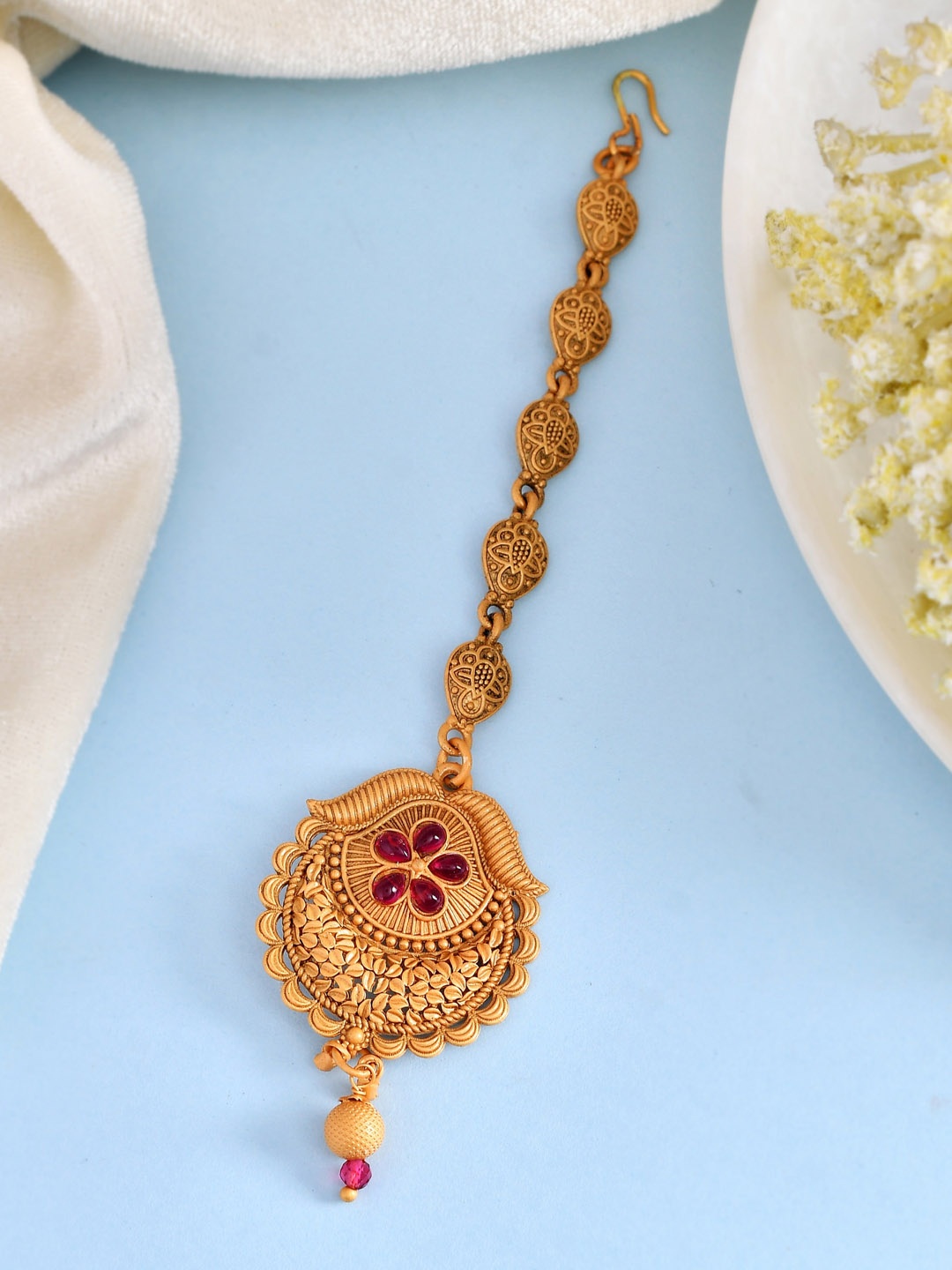 

Silvermerc Designs Gold-Plated Stone-Studded Maang Tikka