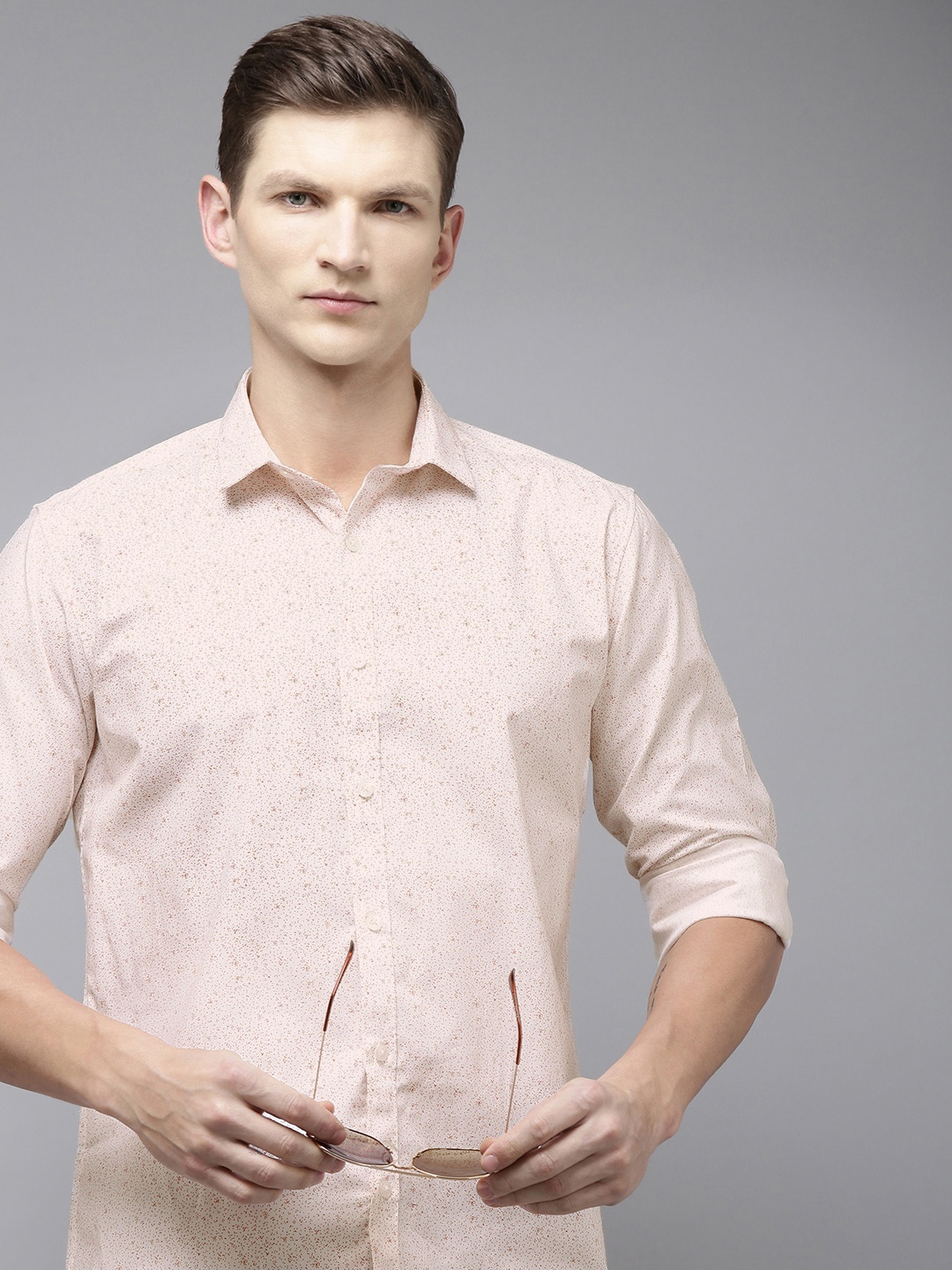

V Dot Men Slim Fit Opaque Printed Casual Shirt, Cream