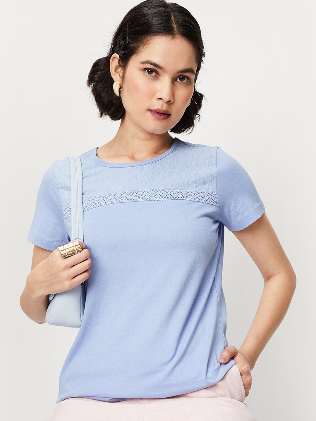 

max Round Neck Embroidered Pure Cotton Top, Blue