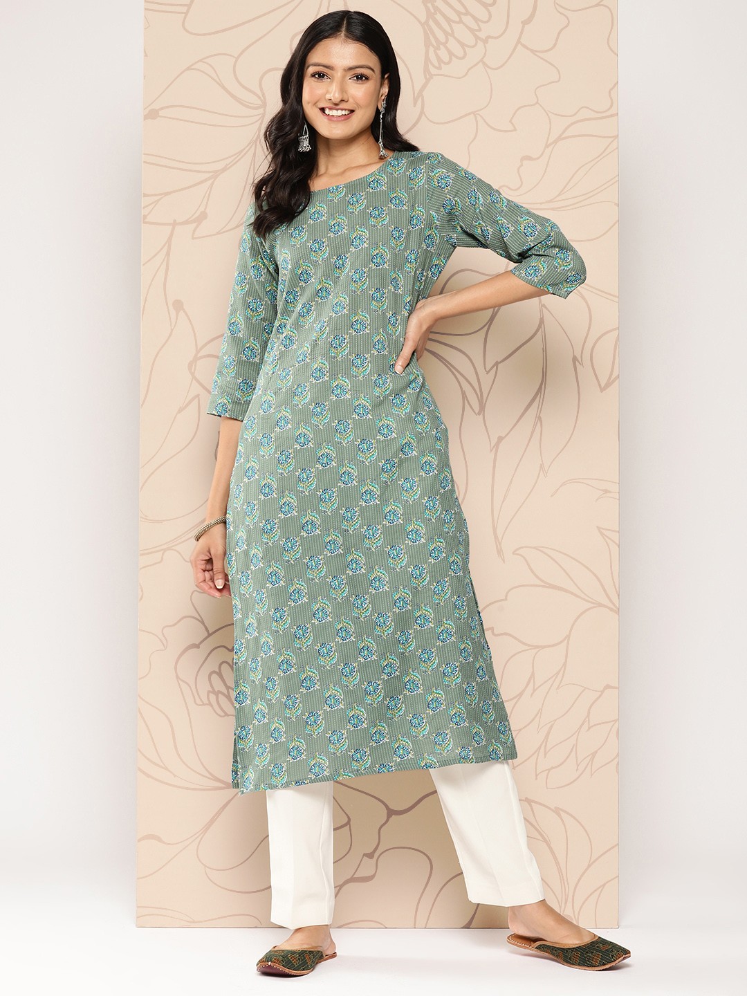 

Nayo Ethnic Motifs Printed Straight Kurta, Green