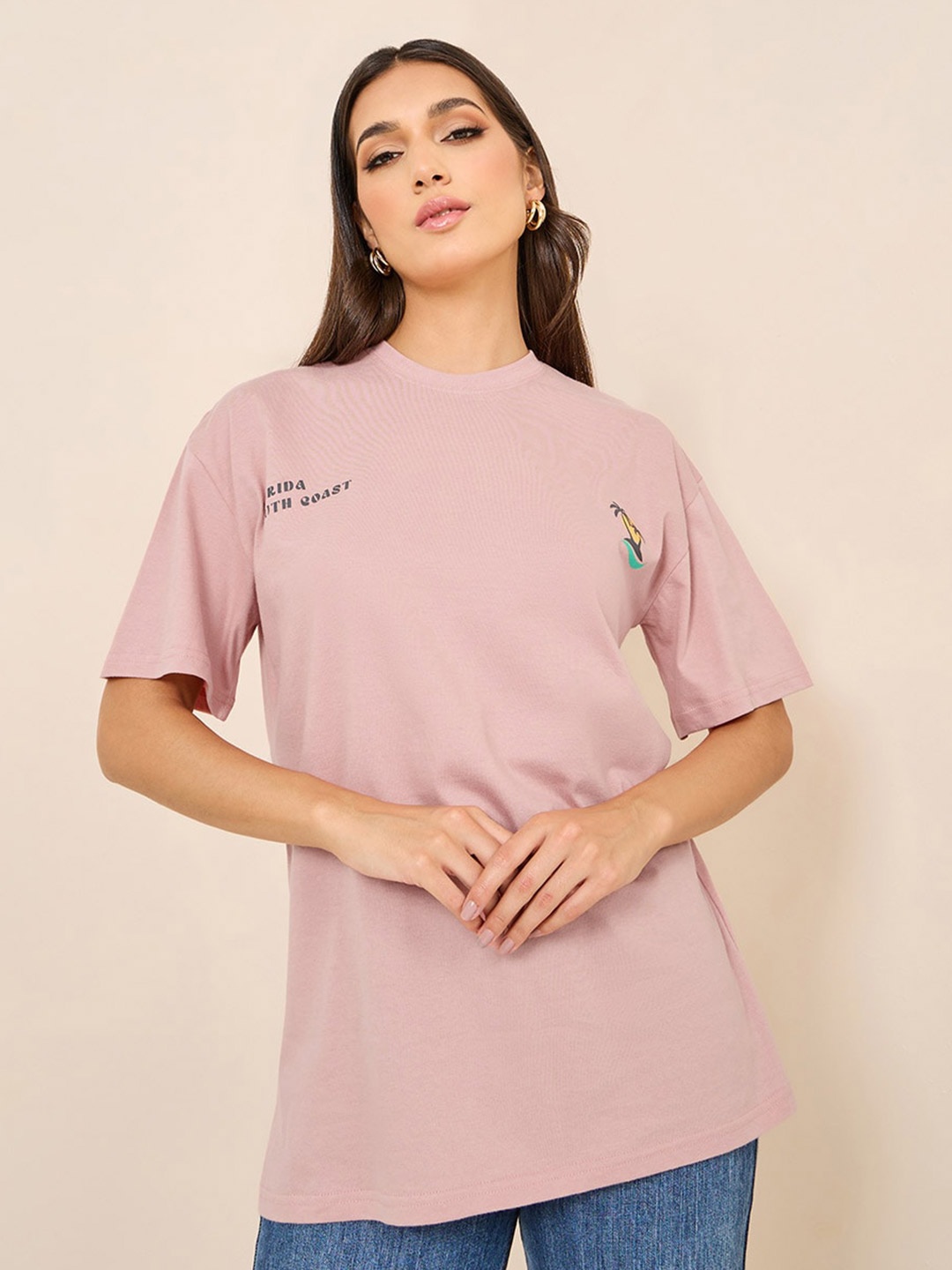 

Styli Graphic Printed Drop Shoulder Sleeves Relaxed Fit Cotton T-shirt, Pink