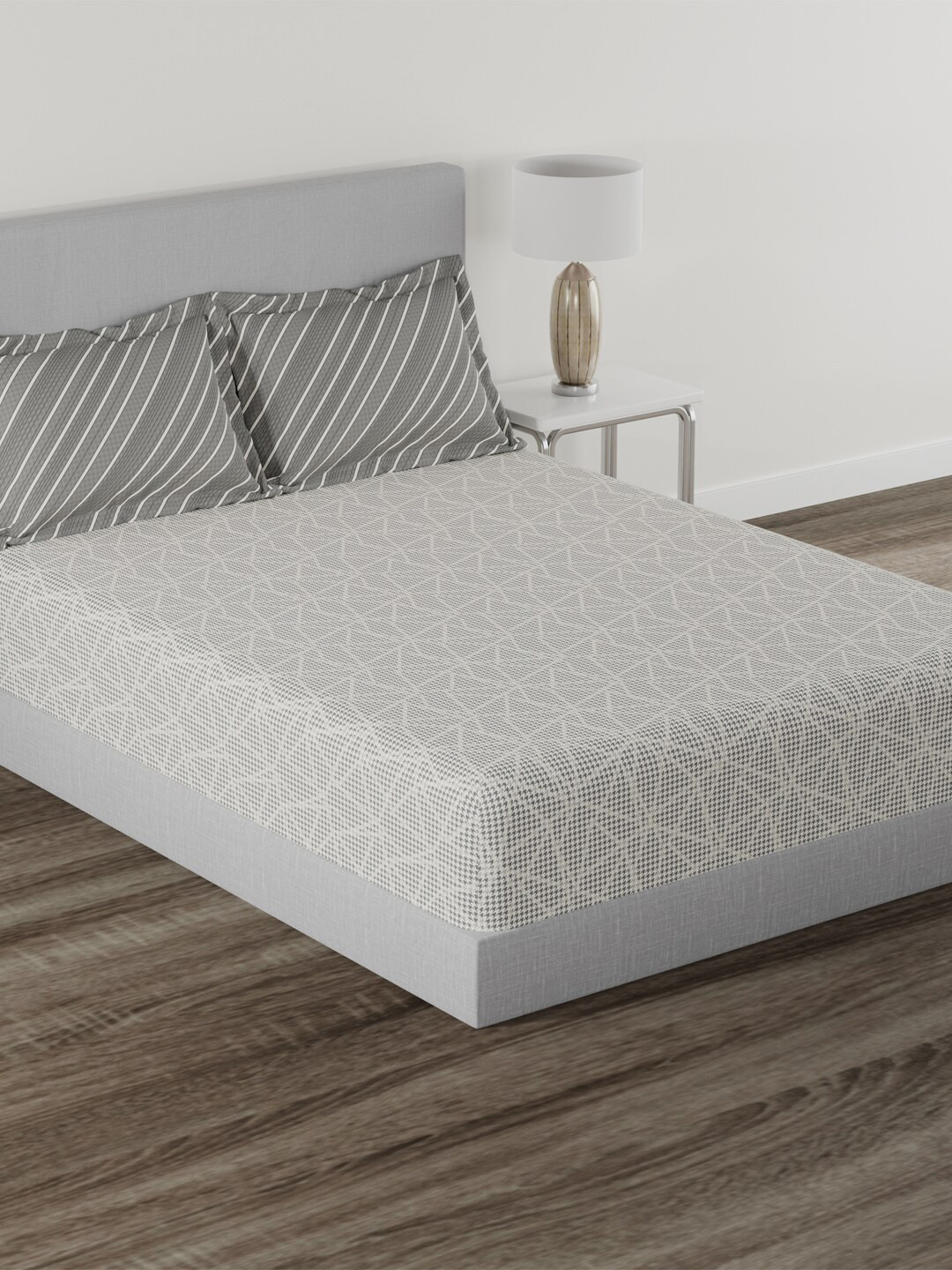 

MYTRIDENT Home Essential Grey Geometric Cotton 144 TC King Bedsheet With 2 Pillow Covers